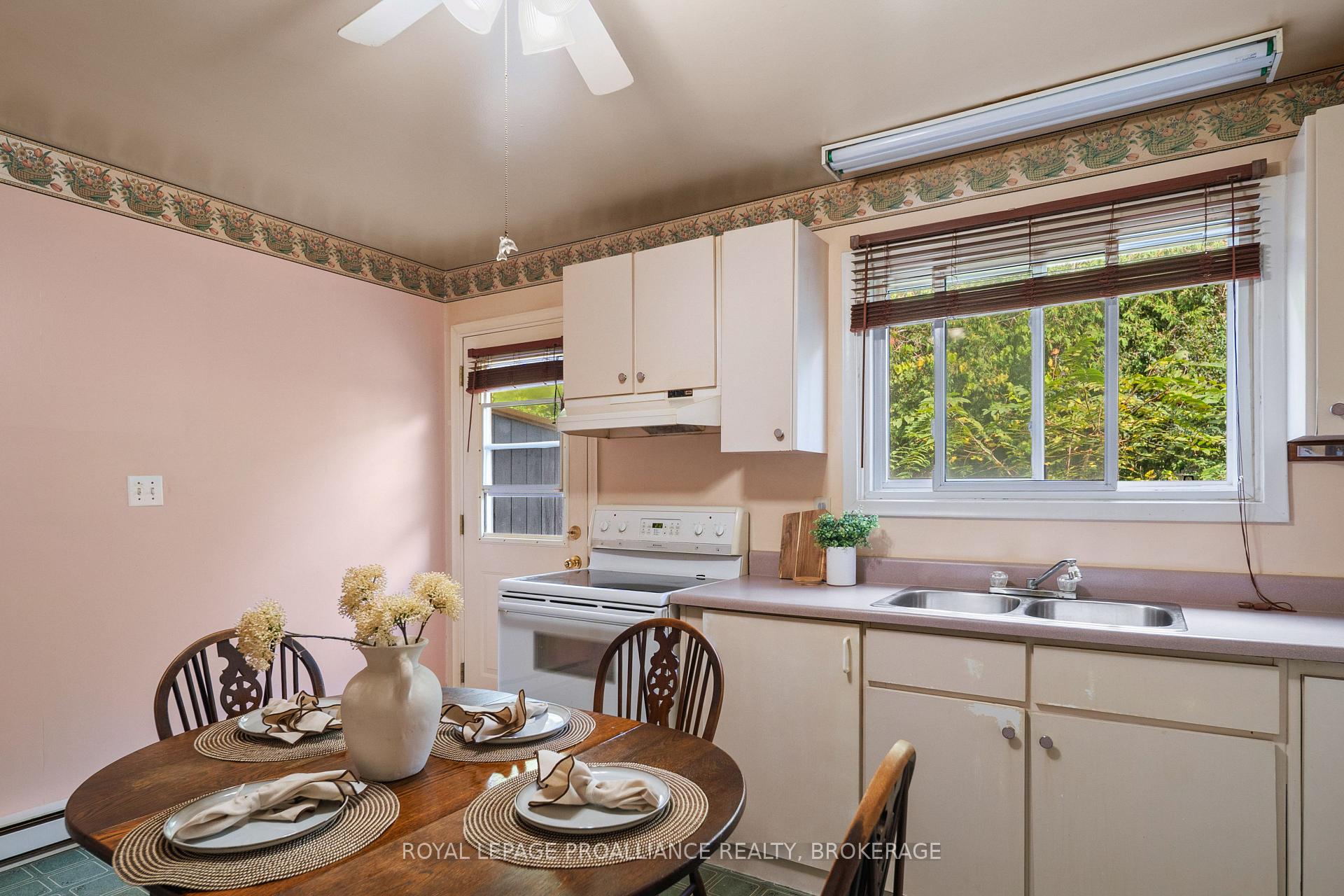 Photo 10 of Unit 23, 4427 Bath Road, Loyalist, Amherstview — HOMEH