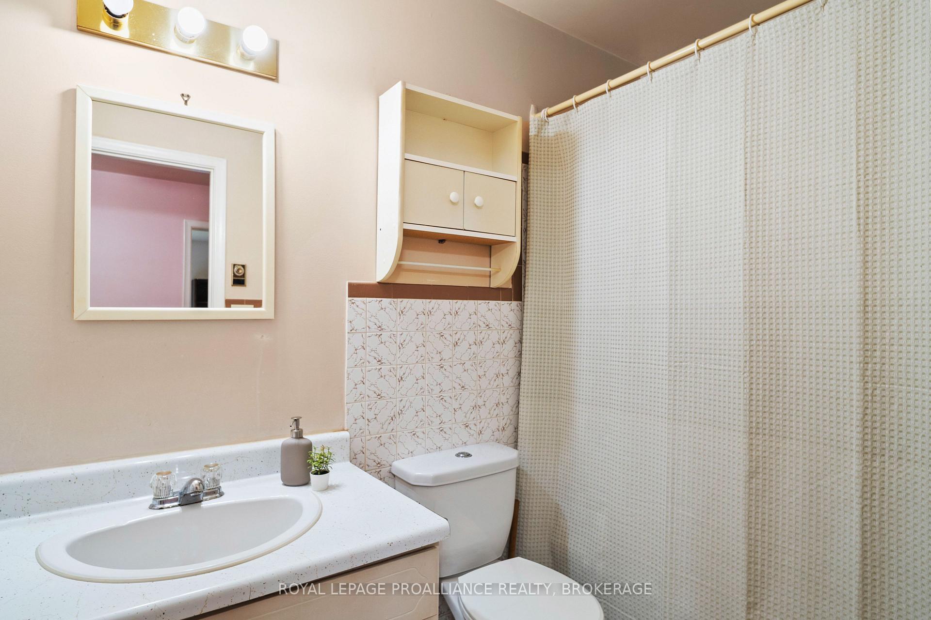 Photo 15 of Unit 23, 4427 Bath Road, Loyalist, Amherstview — HOMEH