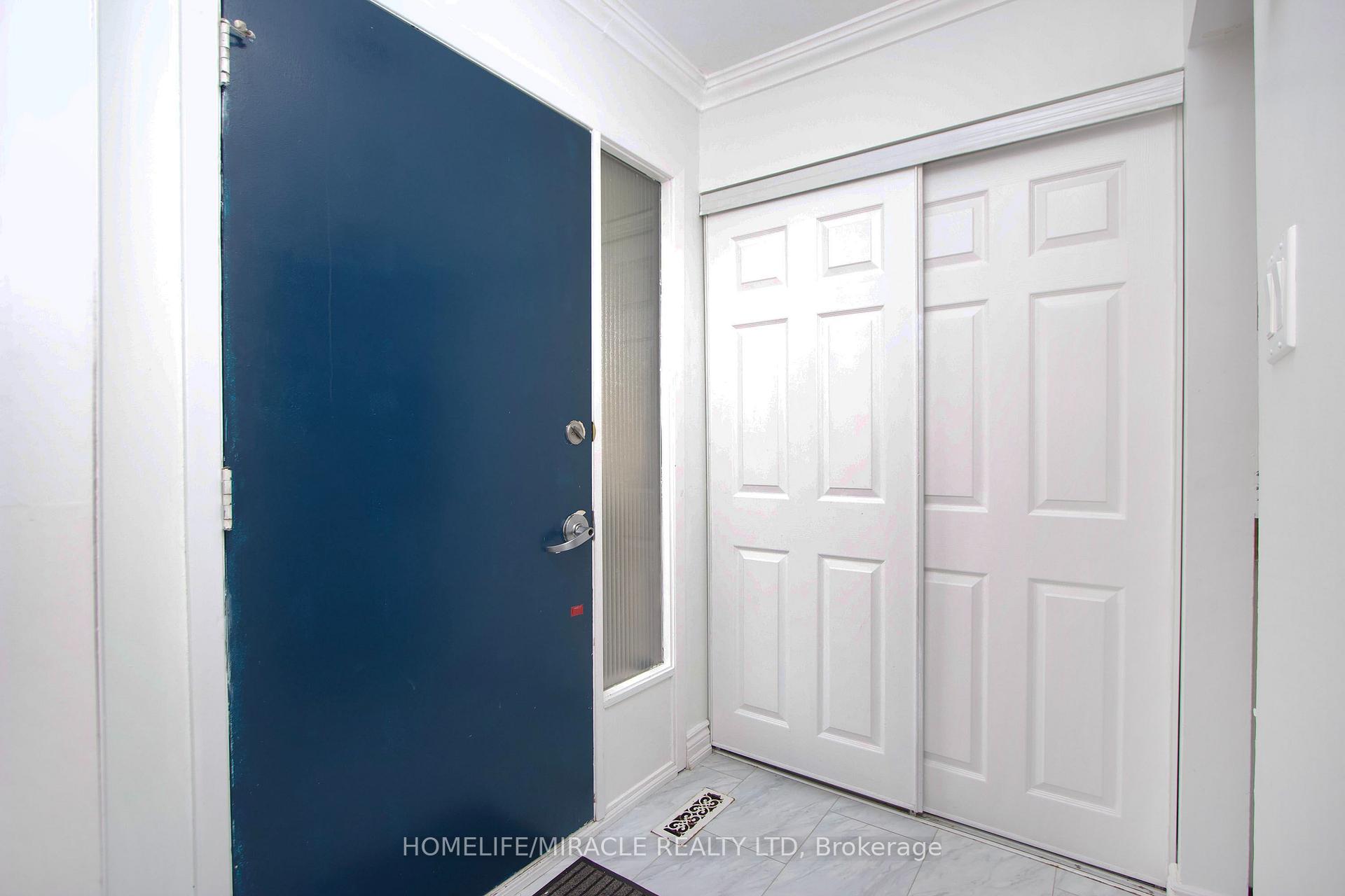 Photo 3 of 14 Pilkington Crescent, Whitby, Pringle Creek — HOMEH