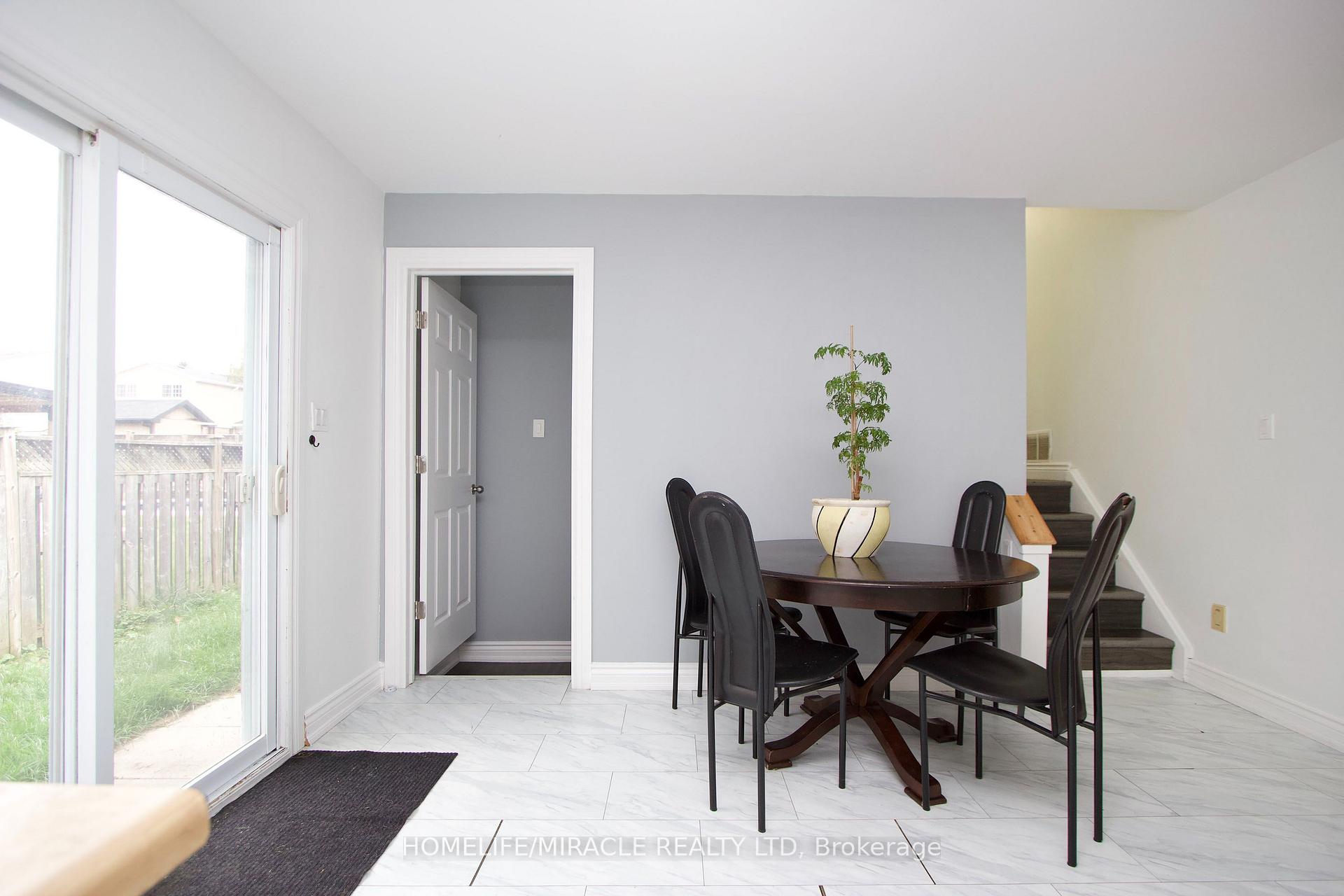 Photo 10 of 14 Pilkington Crescent, Whitby, Pringle Creek — HOMEH