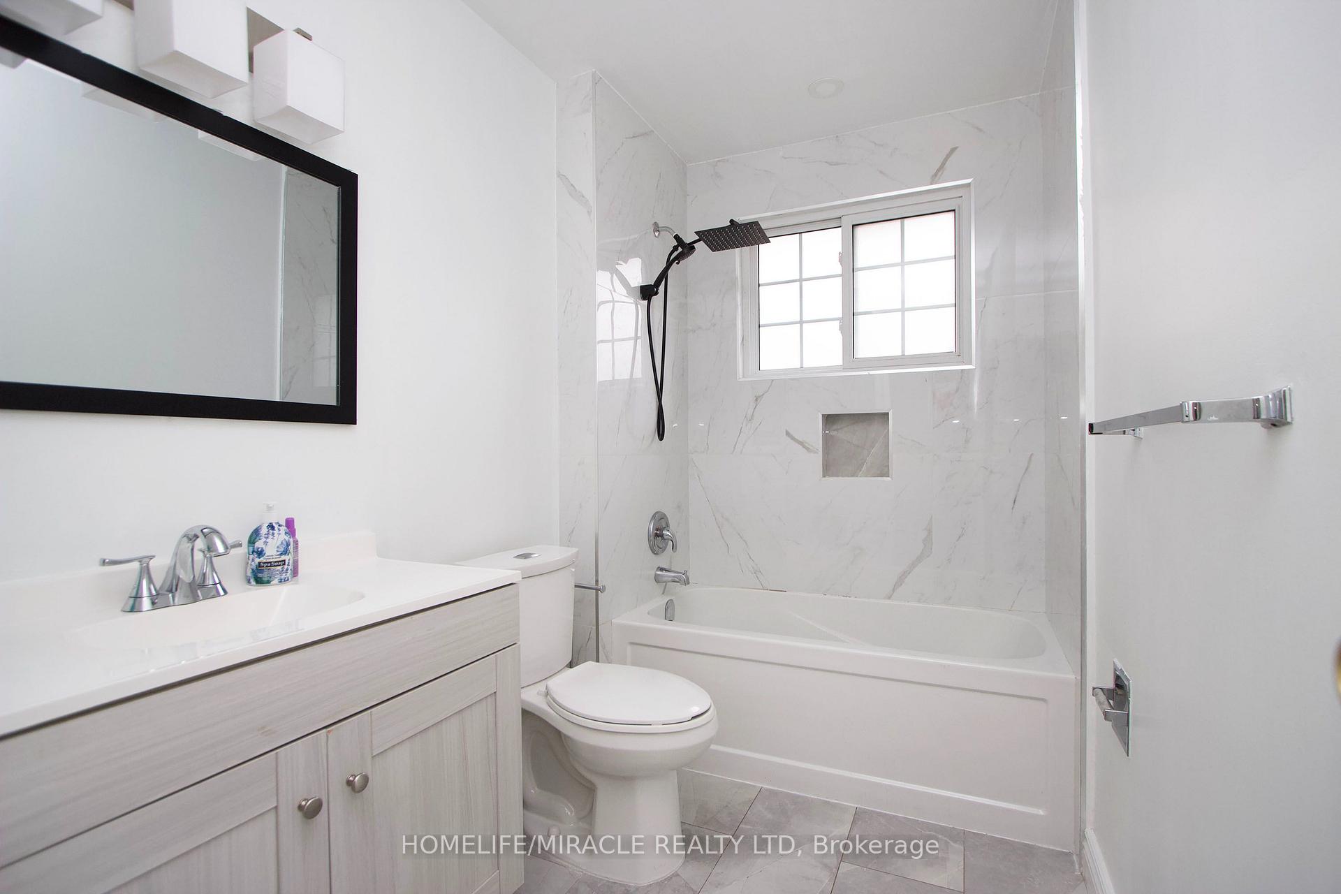Photo 15 of 14 Pilkington Crescent, Whitby, Pringle Creek — HOMEH