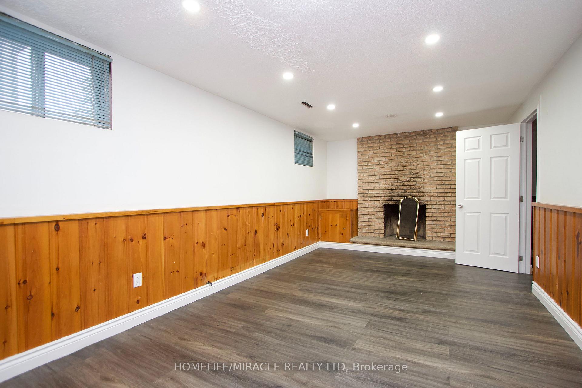 Photo 18 of 14 Pilkington Crescent, Whitby, Pringle Creek — HOMEH