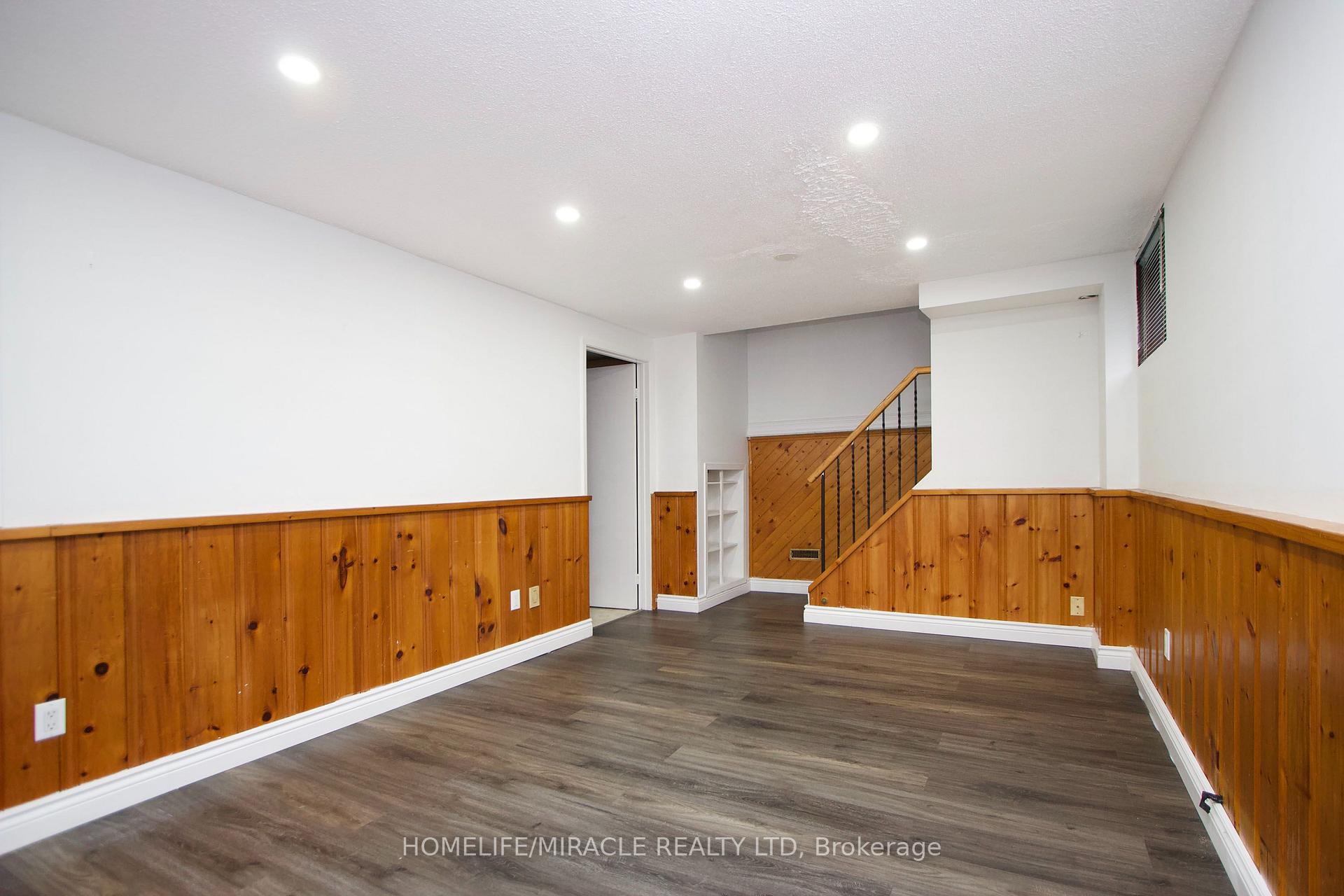 Photo 19 of 14 Pilkington Crescent, Whitby, Pringle Creek — HOMEH