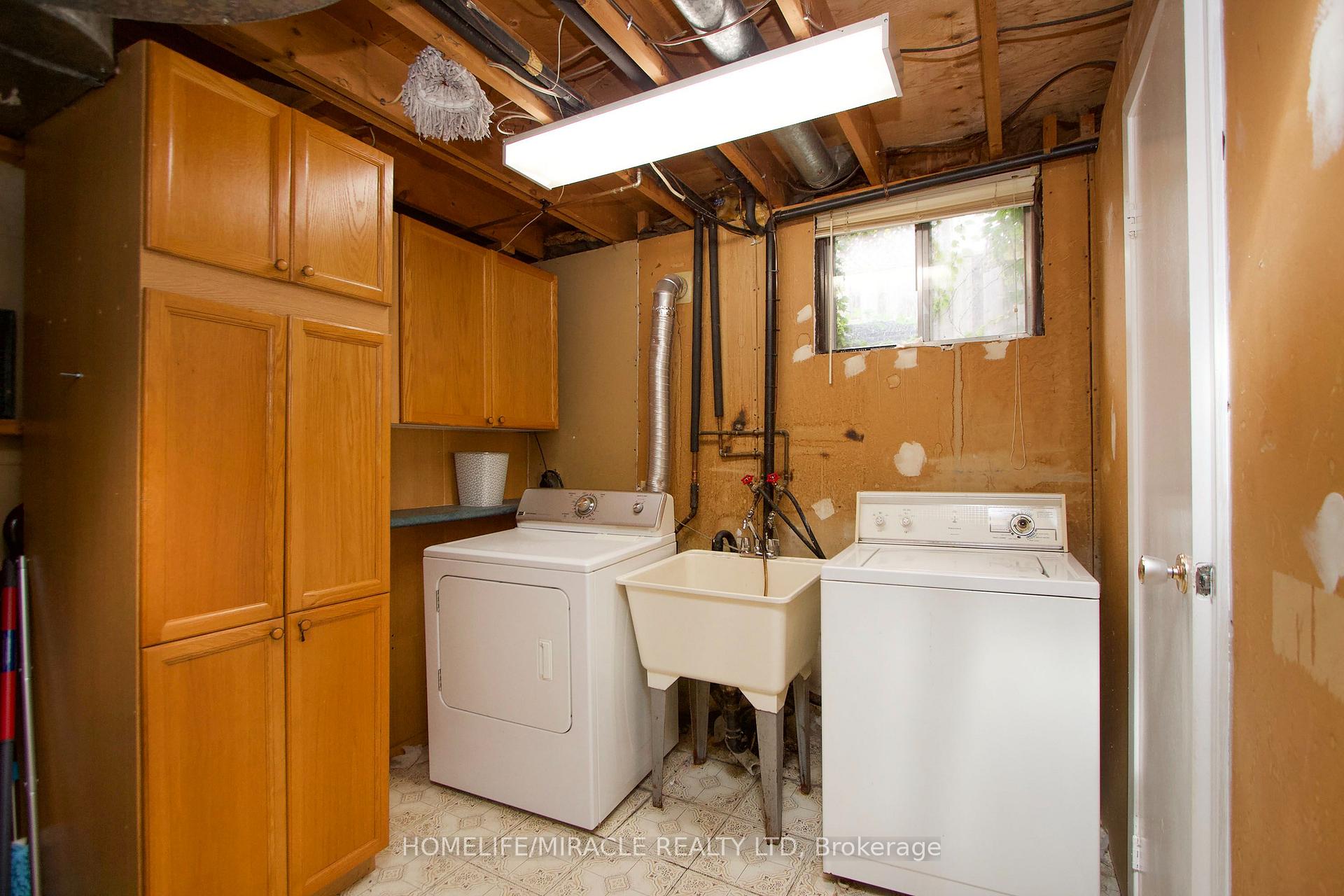 Photo 20 of 14 Pilkington Crescent, Whitby, Pringle Creek — HOMEH