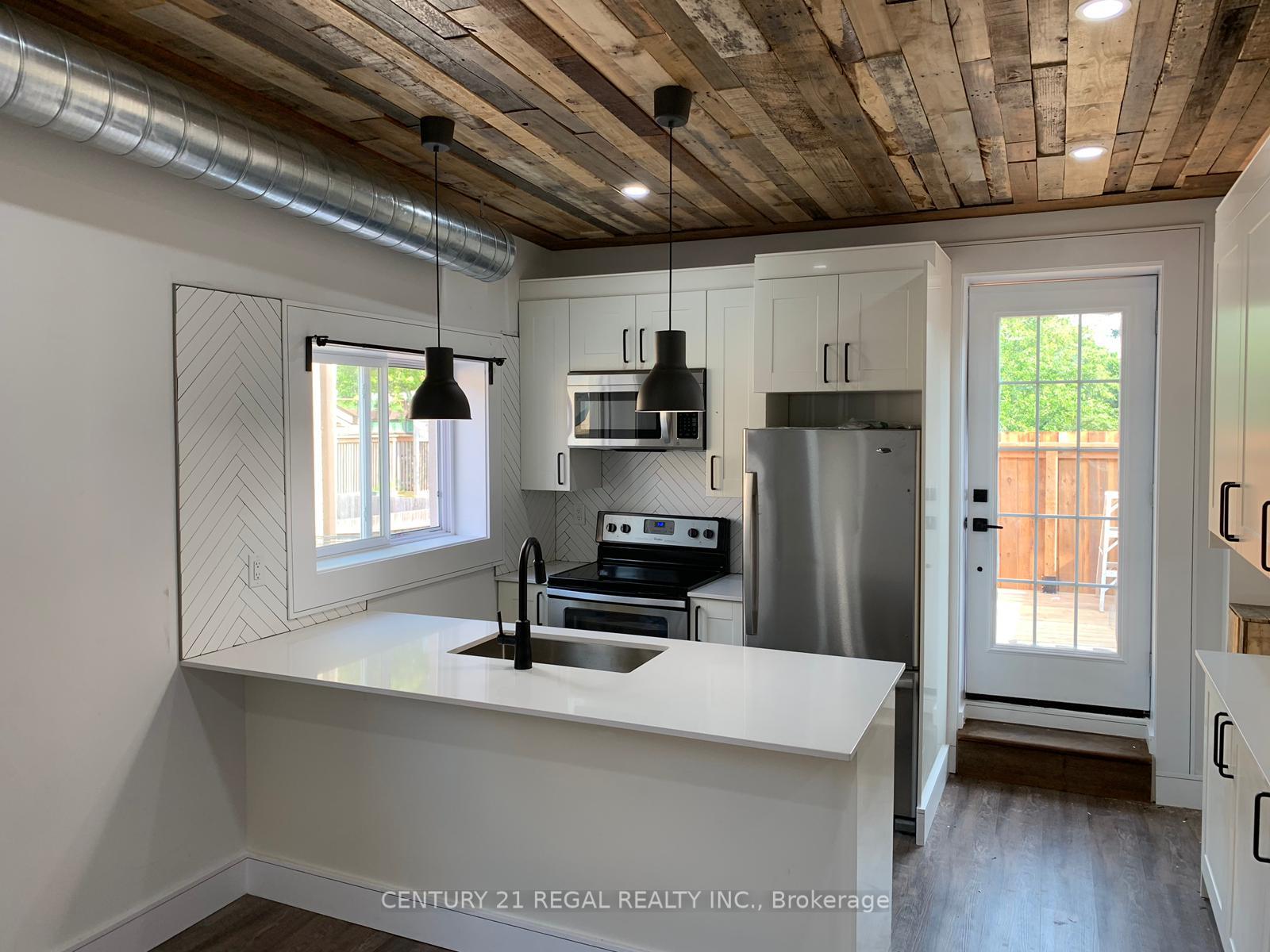 Photo of Unit 2, 923 Kingston Road