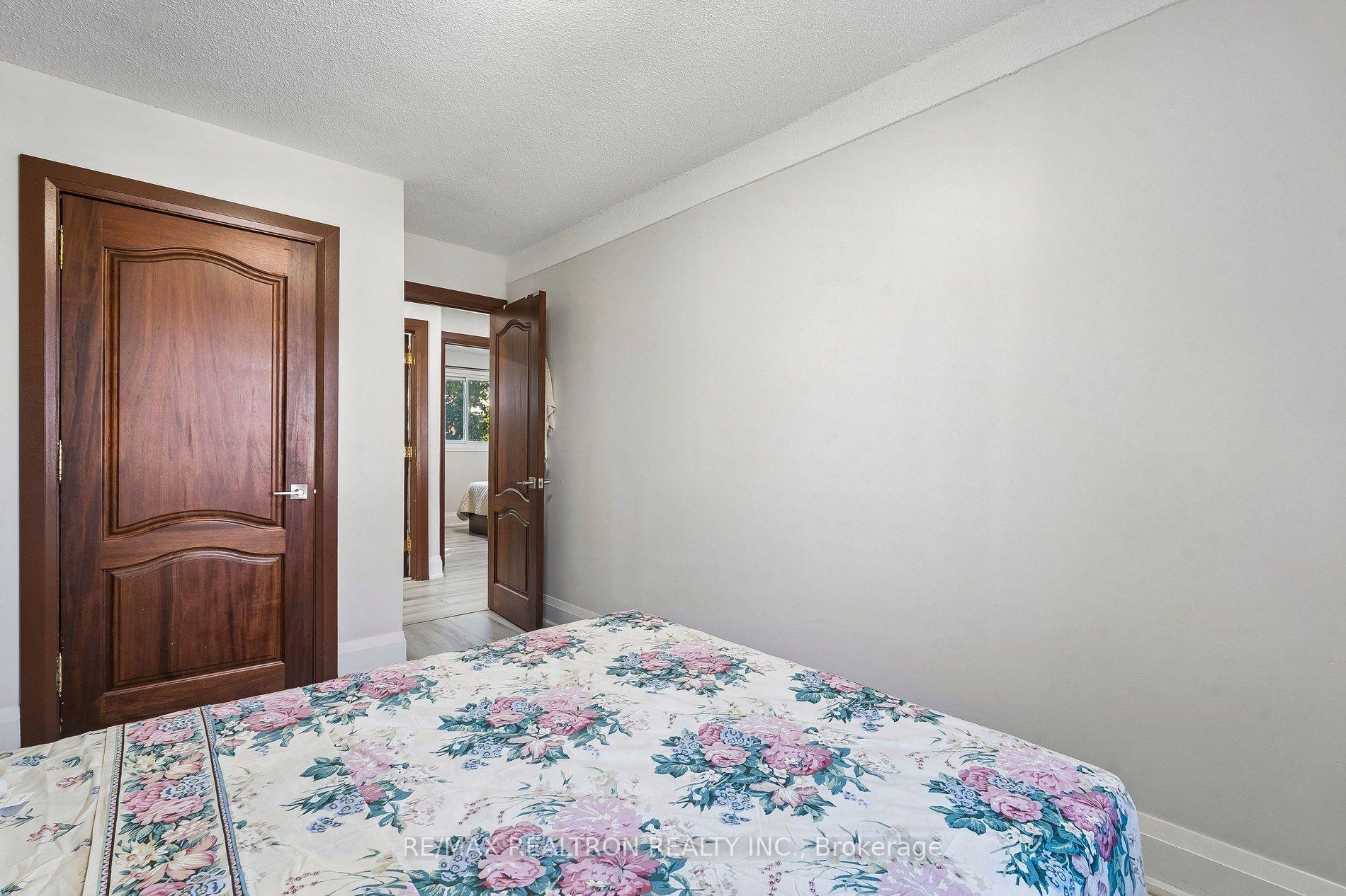 Photo 25 of Unit Upper, 101 Marshall Street, Barrie, Allandale Heights — HOMEH
