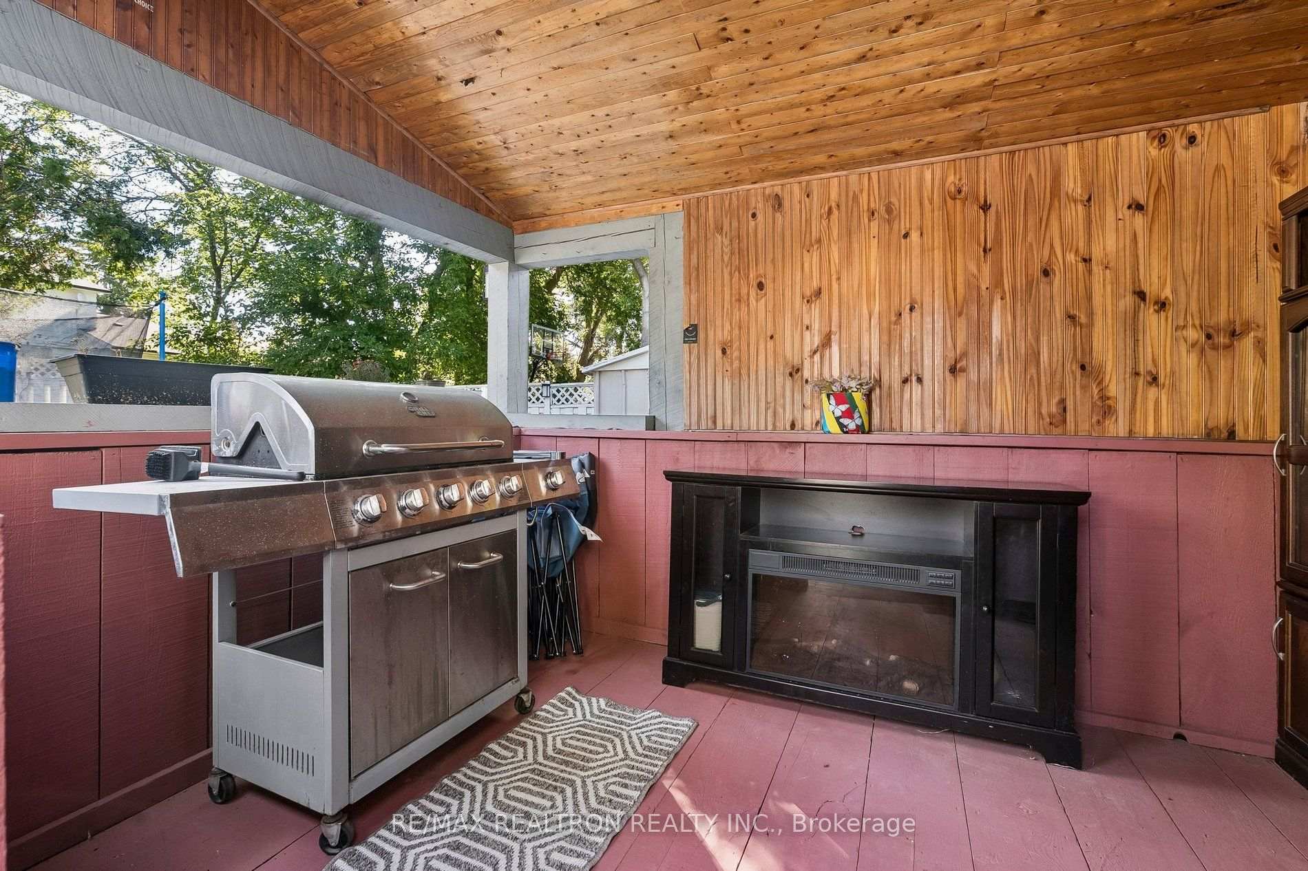 Photo 30 of Unit Upper, 101 Marshall Street, Barrie, Allandale Heights — HOMEH