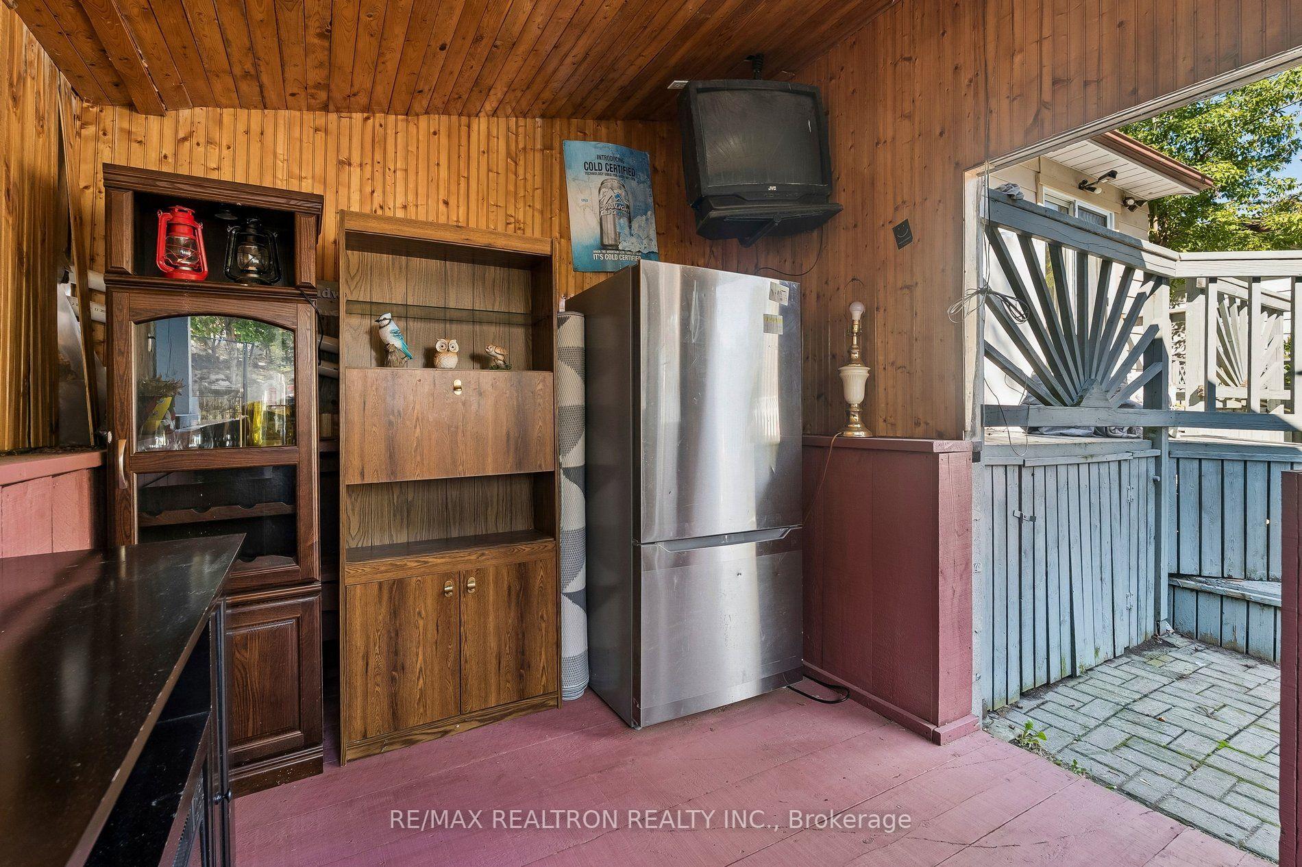 Photo 31 of Unit Upper, 101 Marshall Street, Barrie, Allandale Heights — HOMEH