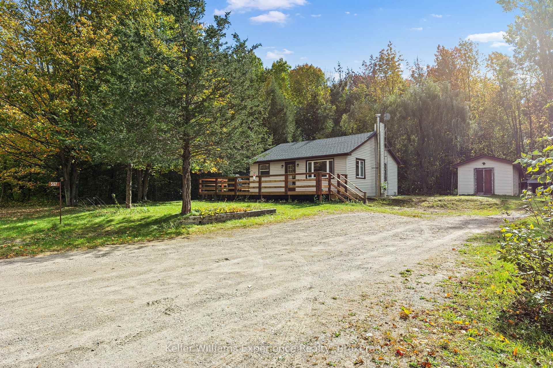 Photo of 597 Rue Lafontaine Road E