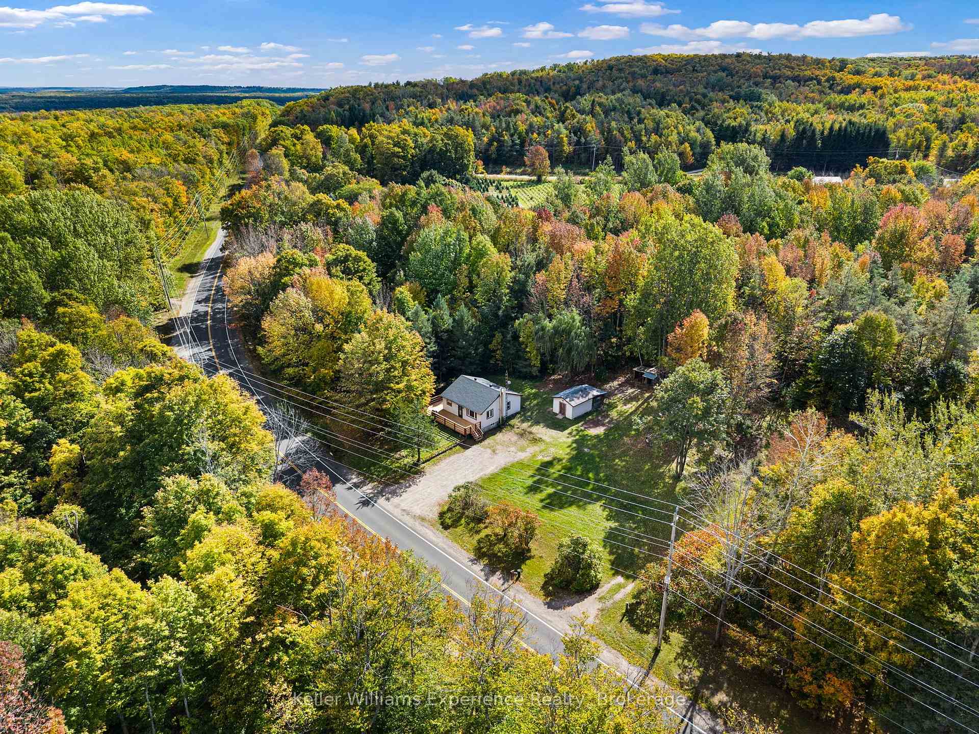 Photo 2 of 597 Rue Lafontaine Road E, Tiny, Rural Tiny — HOMEH