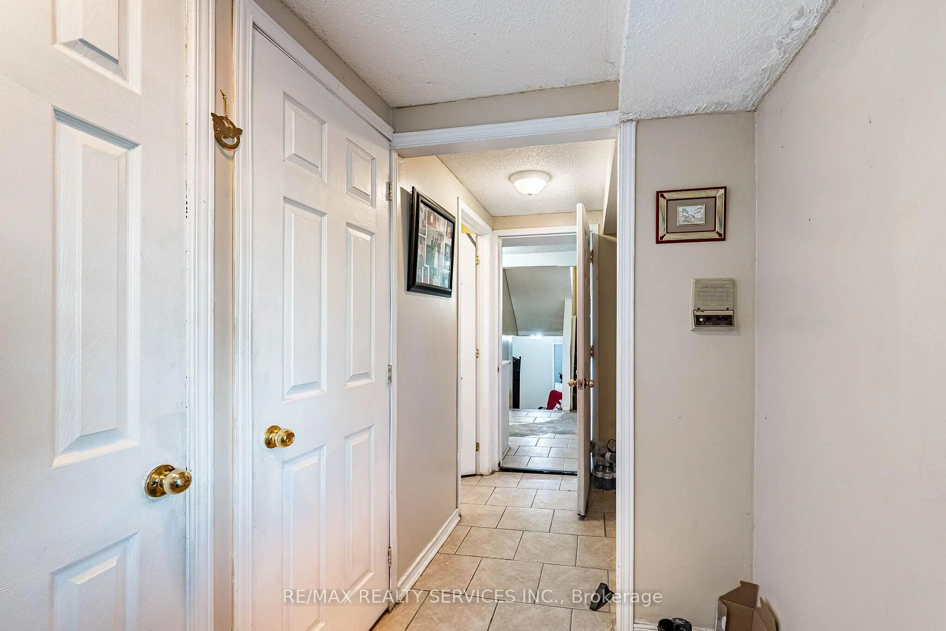 Photo 30 of 112 Bruce Beer Drive, Brampton, Madoc — HOMEH