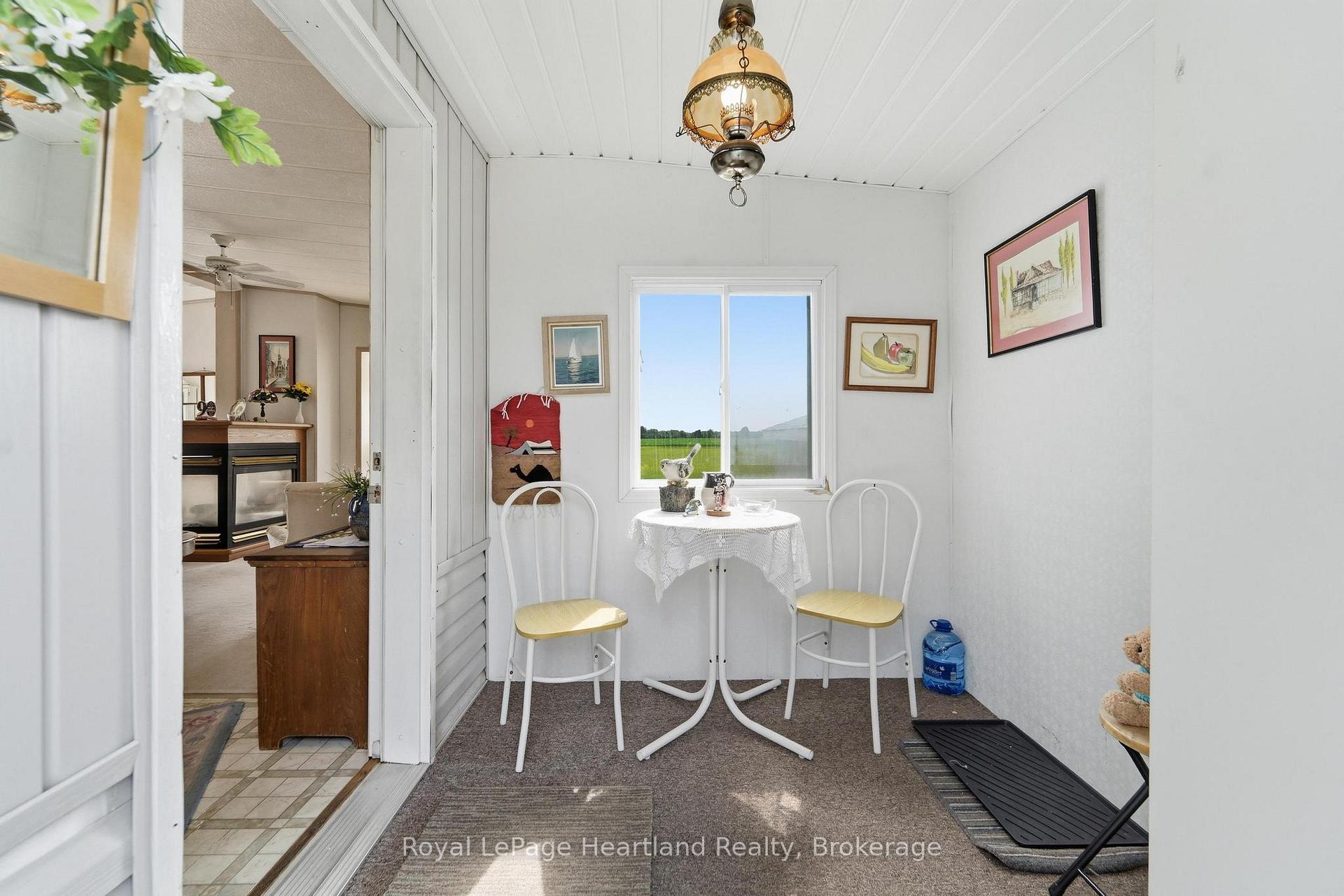 Photo 3 of 40 Algonquin Lane, Ashfield-Colborne-Wawanosh, Colborne — HOMEH