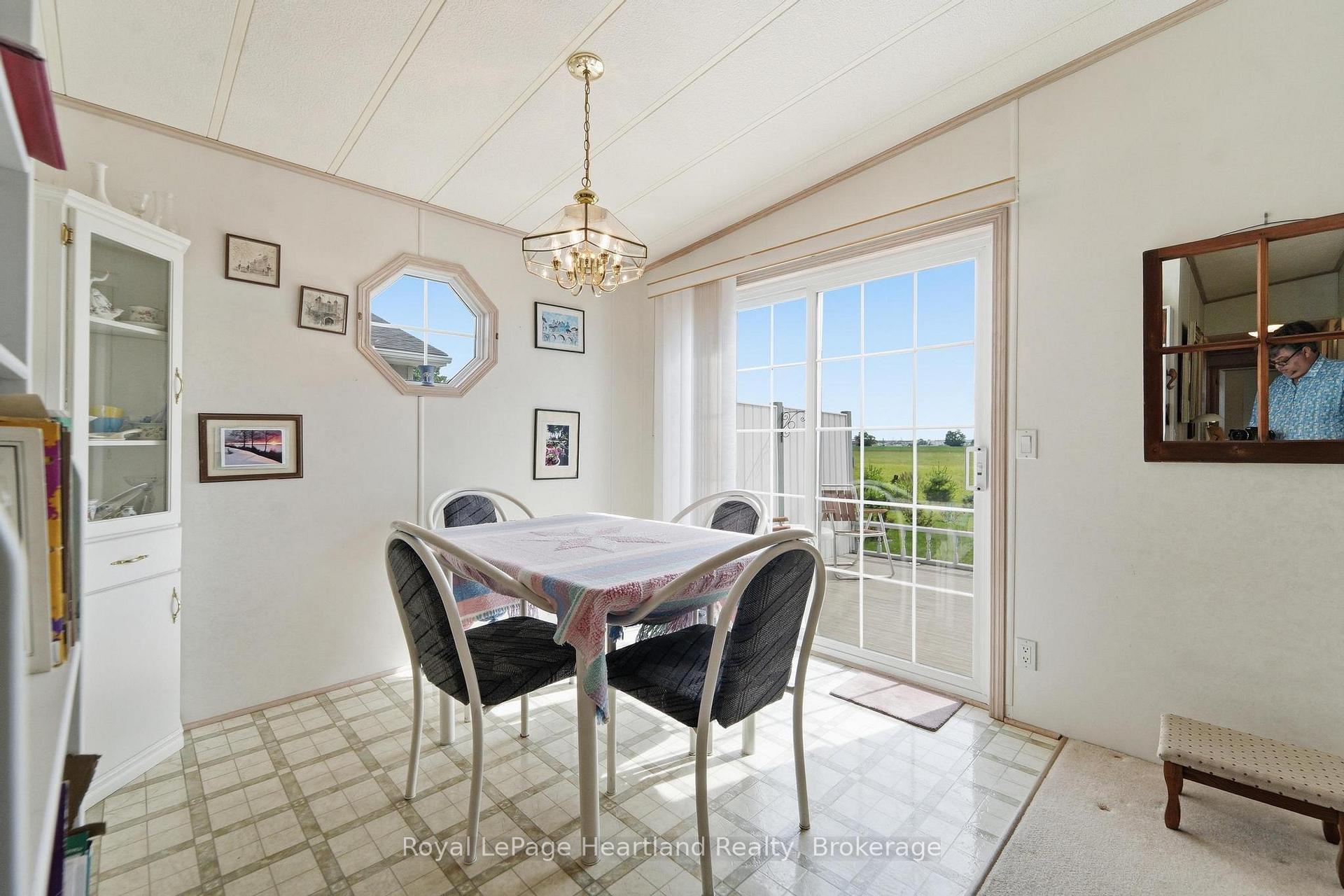Photo 11 of 40 Algonquin Lane, Ashfield-Colborne-Wawanosh, Colborne — HOMEH