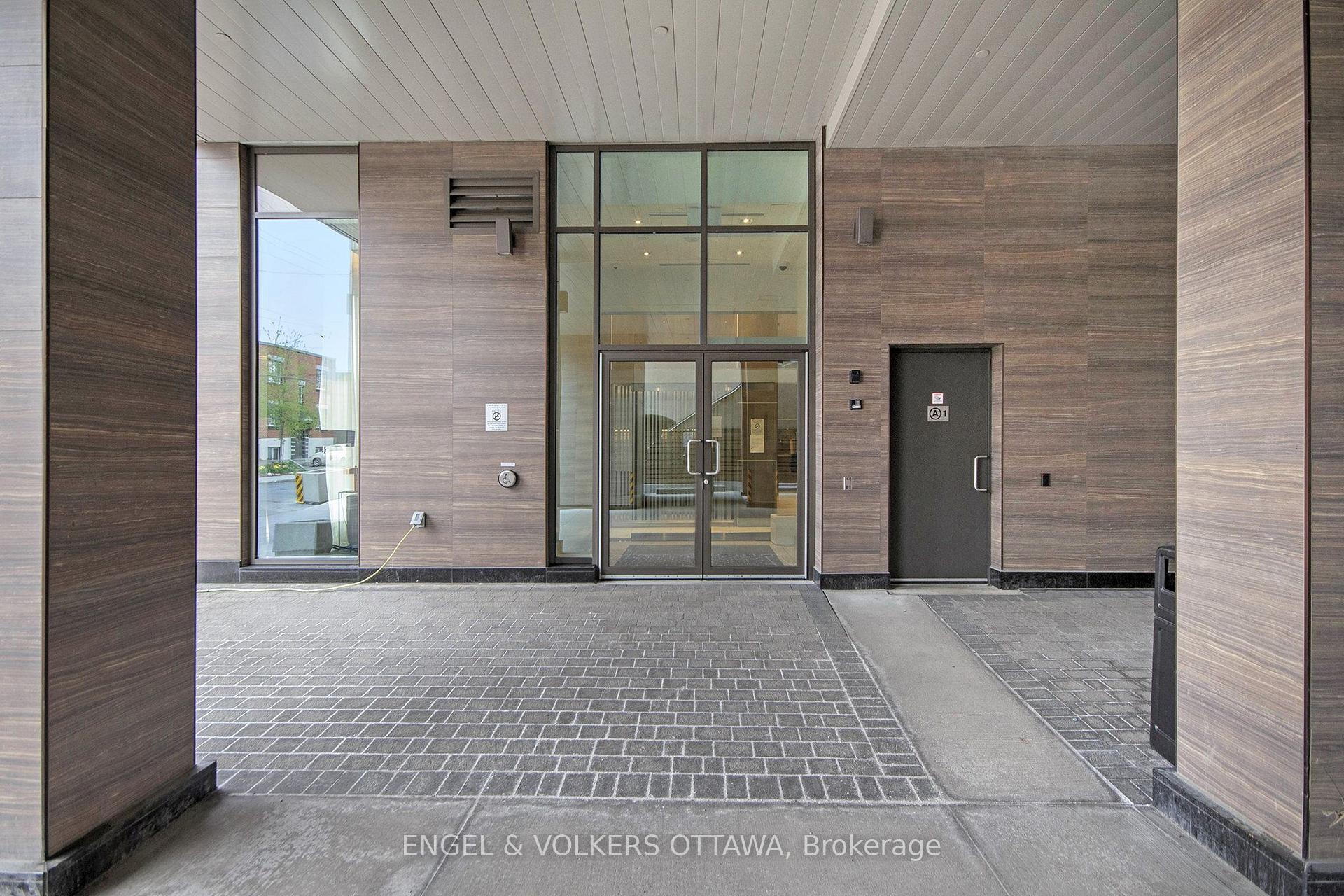 Photo 3 of Unit 516, 411 Mackay Street, Ottawa, Lindenlea — HOMEH