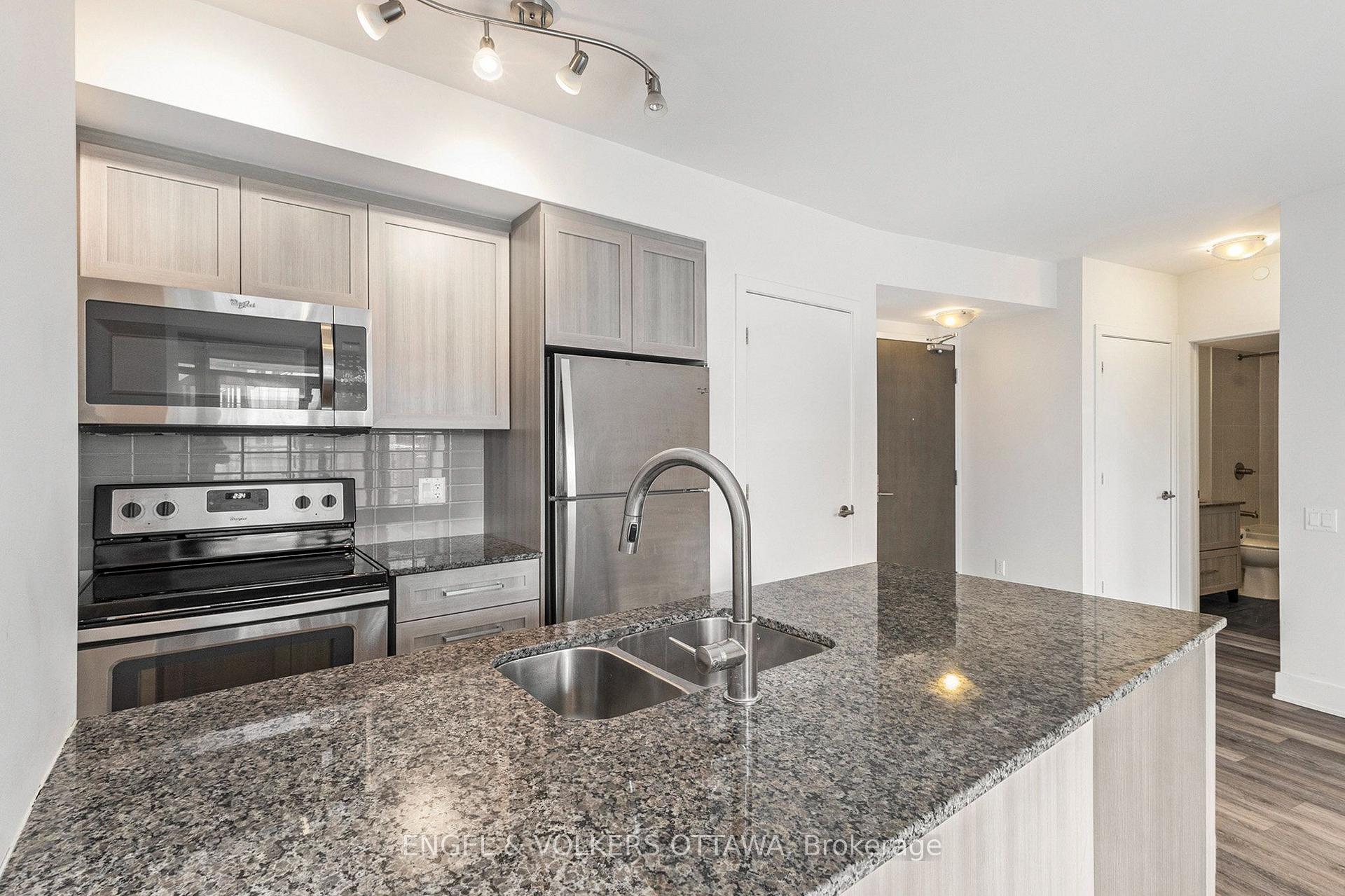 Photo 4 of Unit 516, 411 Mackay Street, Ottawa, Lindenlea — HOMEH