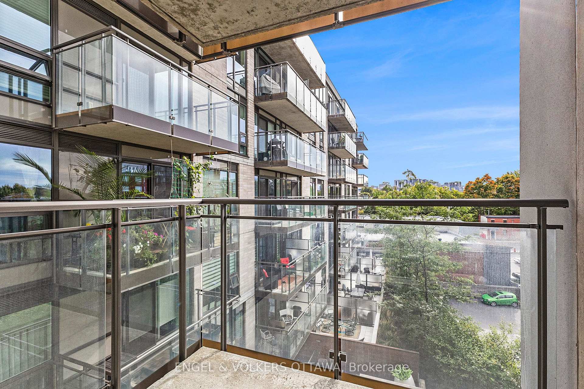 Photo 22 of Unit 516, 411 Mackay Street, Ottawa, Lindenlea — HOMEH