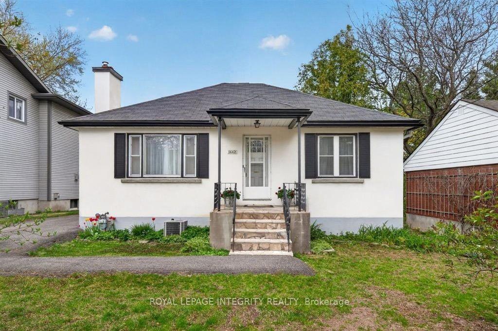 Photo of 1442 Cavendish Road