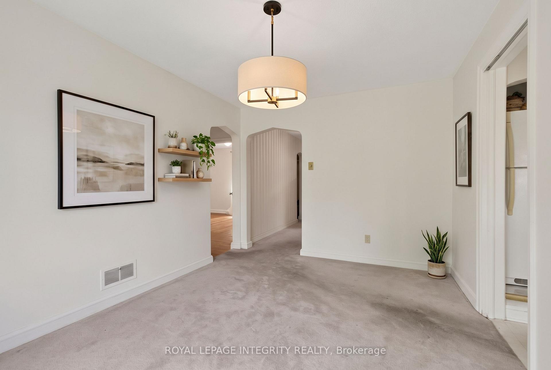 Photo 7 of 1442 Cavendish Road, Ottawa, Applewood Acres — HOMEH