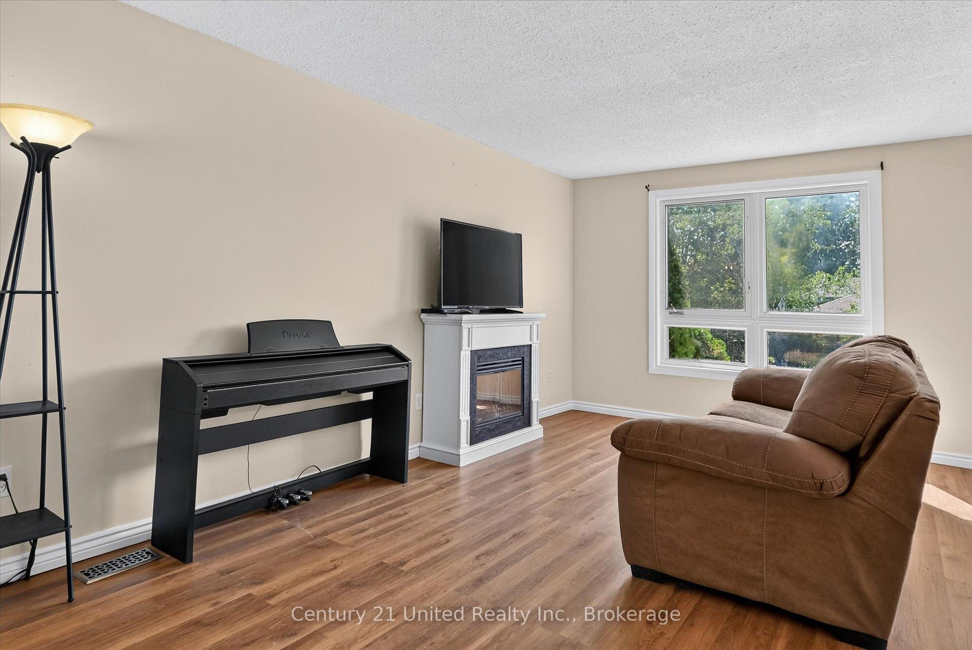 Photo 6 of 2110 Springwood Road, Peterborough, Monaghan Ward 2 — HOMEH