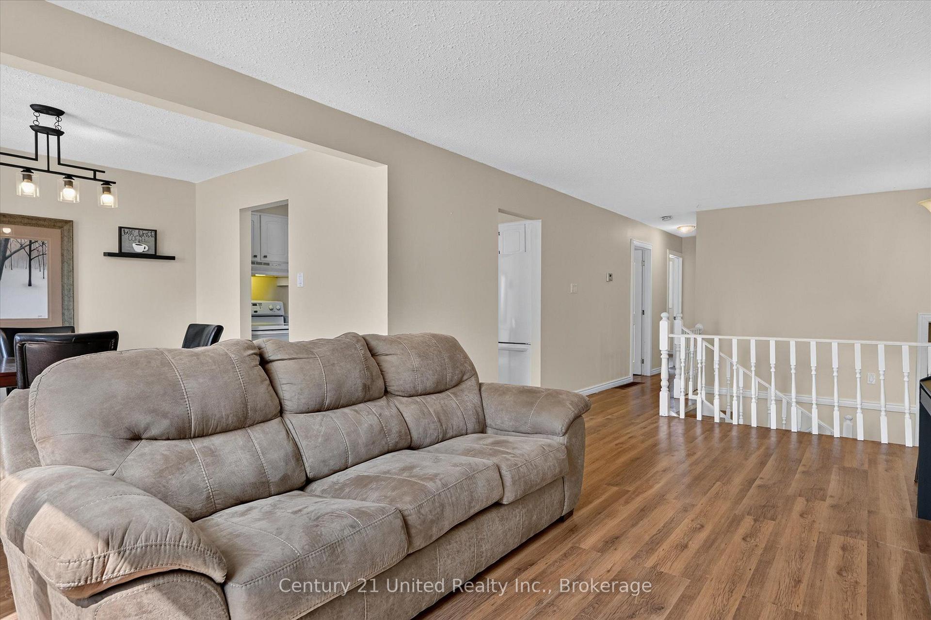 Photo 8 of 2110 Springwood Road, Peterborough, Monaghan Ward 2 — HOMEH