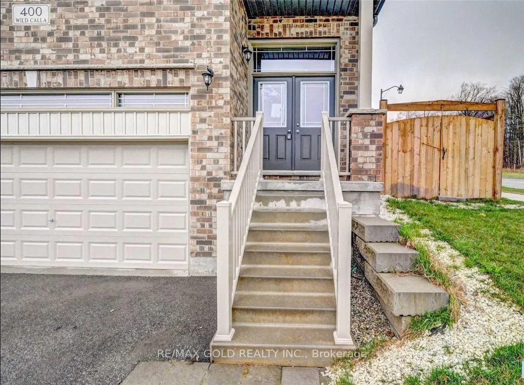Photo 3 of 400 Wild Calla Street, Waterloo, Columbia Forest/Clair Hills — HOMEH