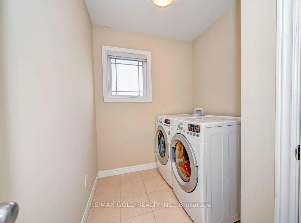 Photo 20 of 400 Wild Calla Street, Waterloo, Columbia Forest/Clair Hills — HOMEH