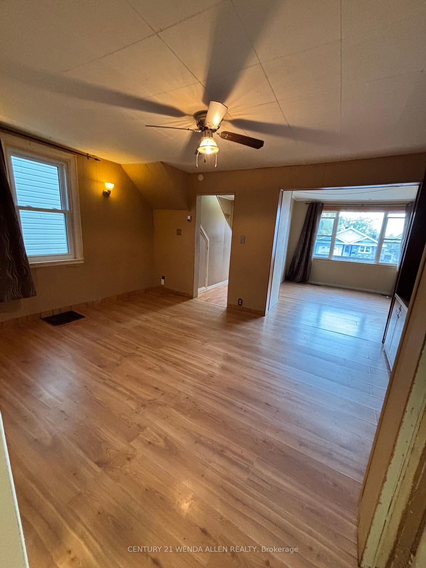 Photo 5 of 756 Cedar Street, North Bay, Central — HOMEH