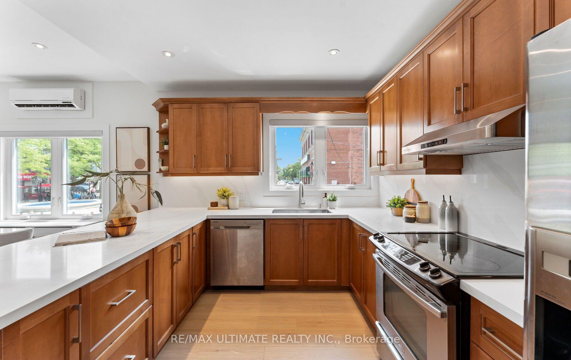 Photo 14 of 906 Logan Avenue, Toronto, Playter Estates-Danforth — HOMEH