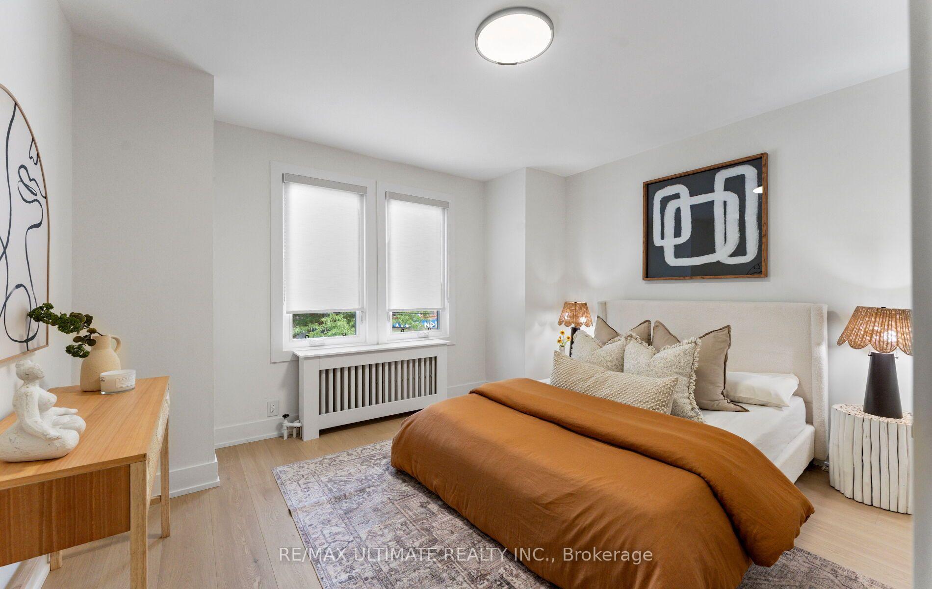 Photo 17 of 906 Logan Avenue, Toronto, Playter Estates-Danforth — HOMEH