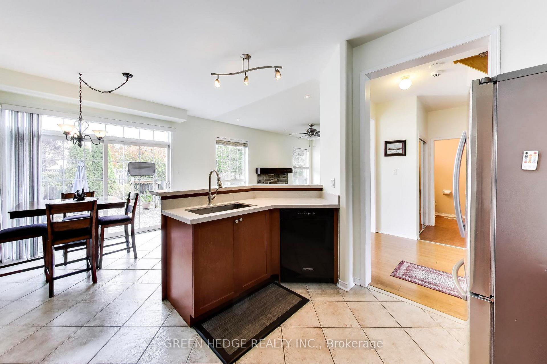 Photo 20 of 37 Hurst Street, Halton Hills, Acton — HOMEH