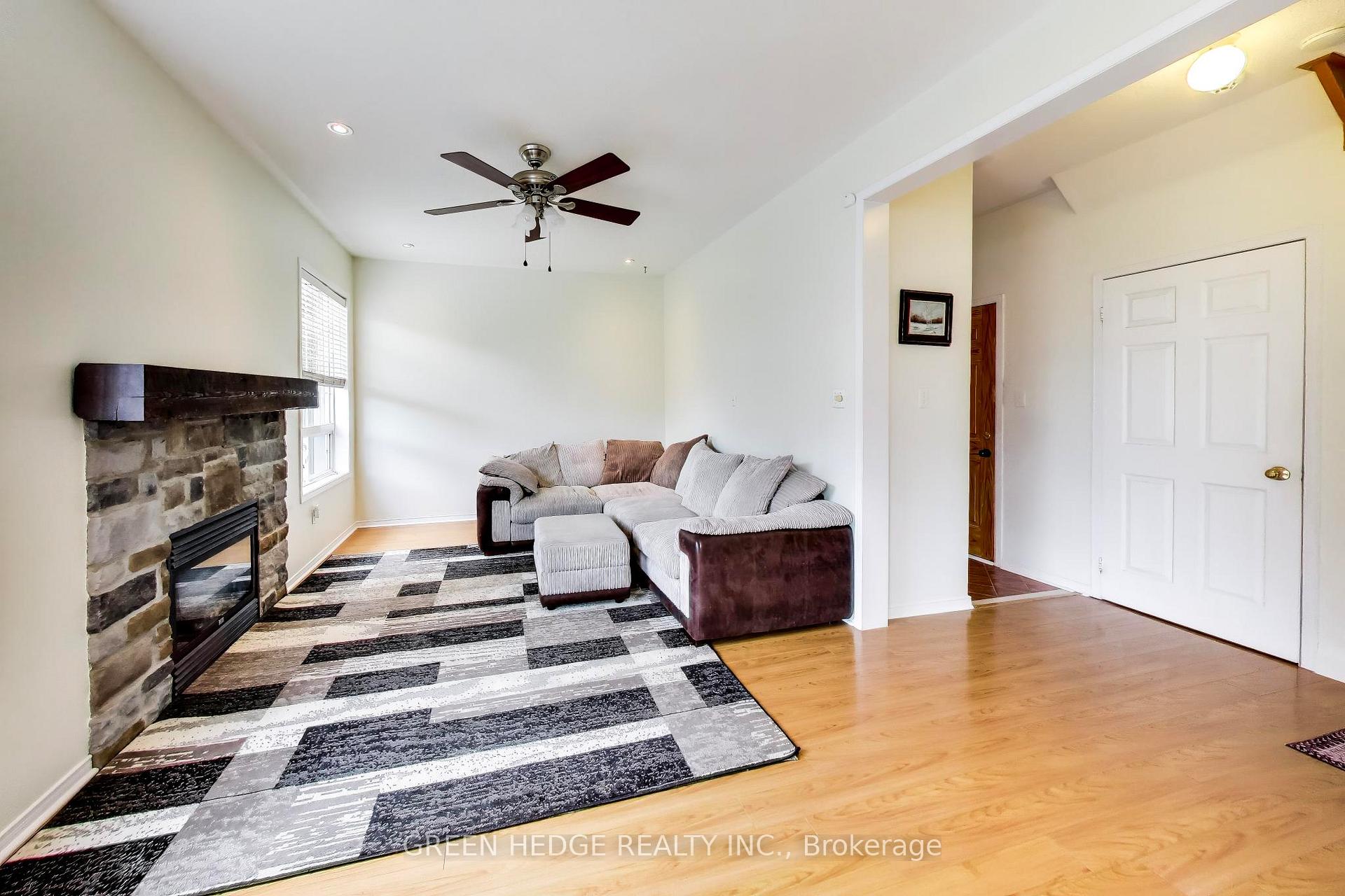 Photo 25 of 37 Hurst Street, Halton Hills, Acton — HOMEH