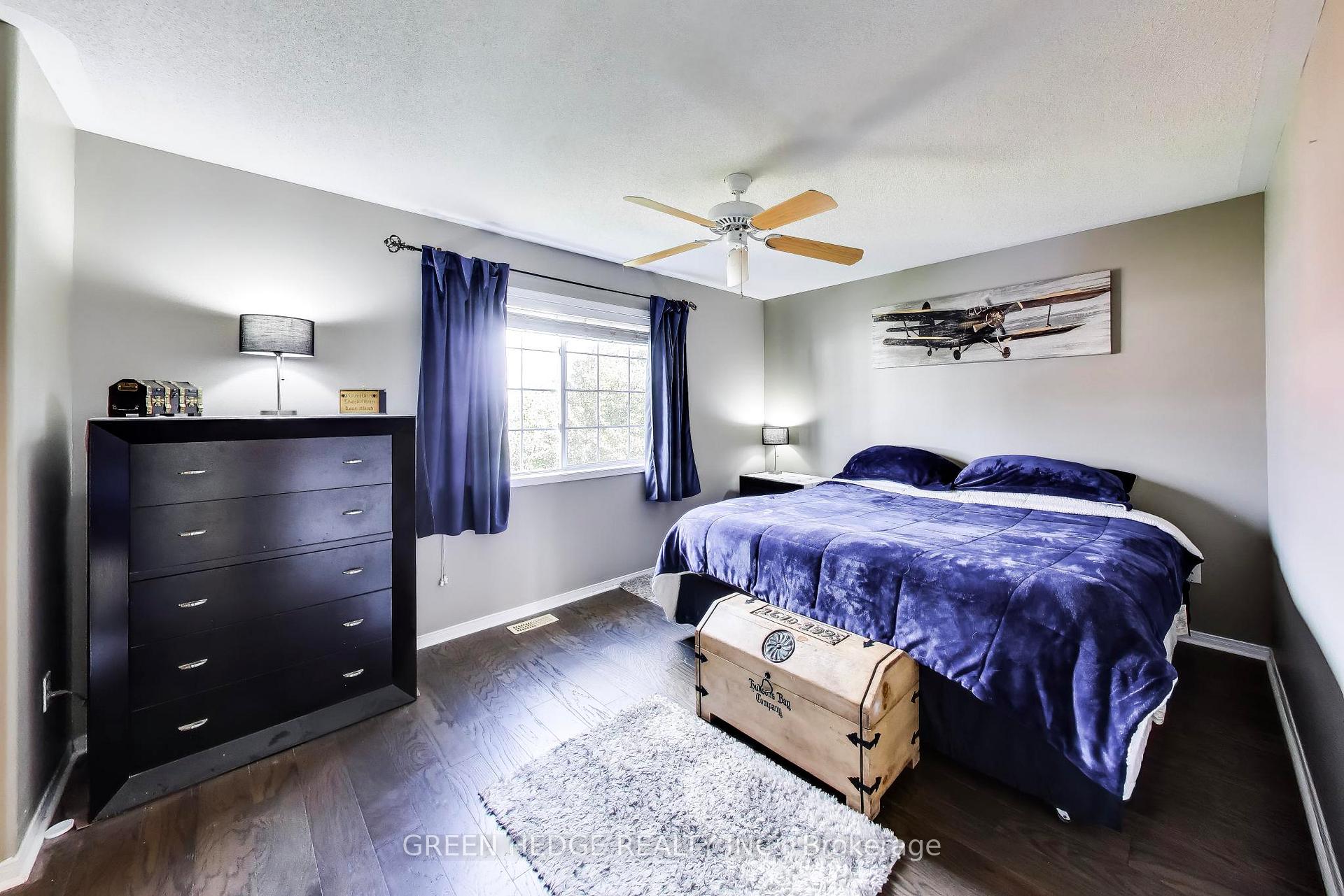 Photo 29 of 37 Hurst Street, Halton Hills, Acton — HOMEH