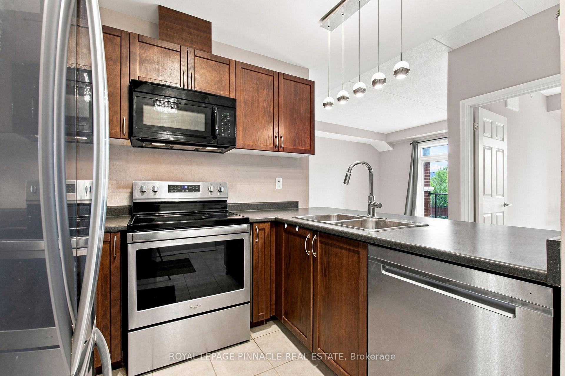 Photo 9 of Unit 201, 2 Colonial Drive, Guelph, Pineridge/Westminster Woods — HOMEH