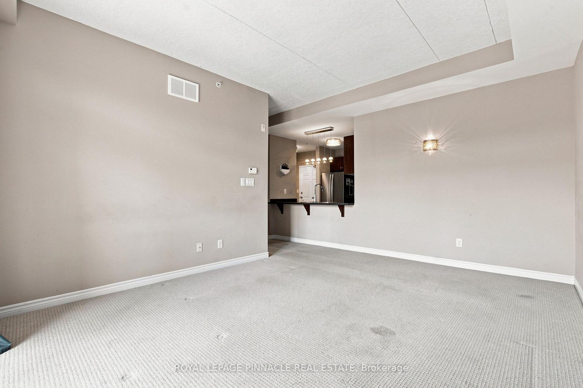 Photo 13 of Unit 201, 2 Colonial Drive, Guelph, Pineridge/Westminster Woods — HOMEH