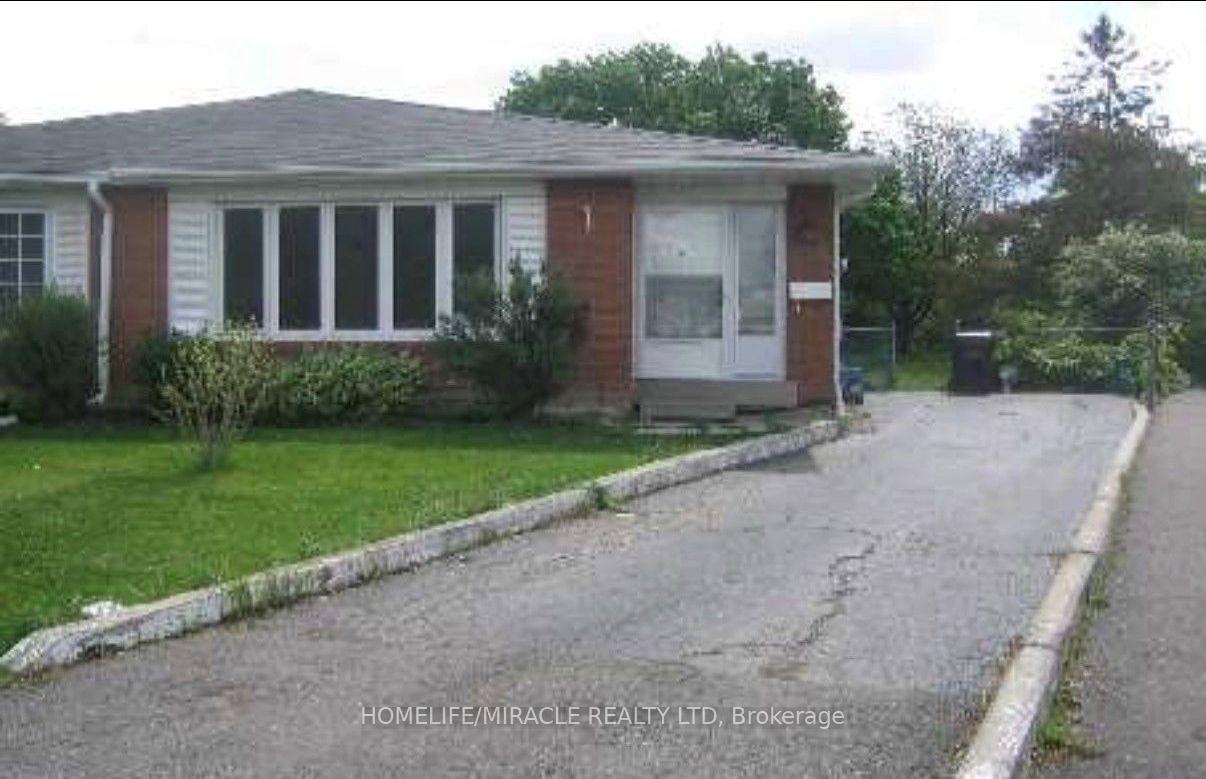 Photo 1 of 25 Four Leaf Drive, Etobicoke, West Humber-Clairville — HOMEH