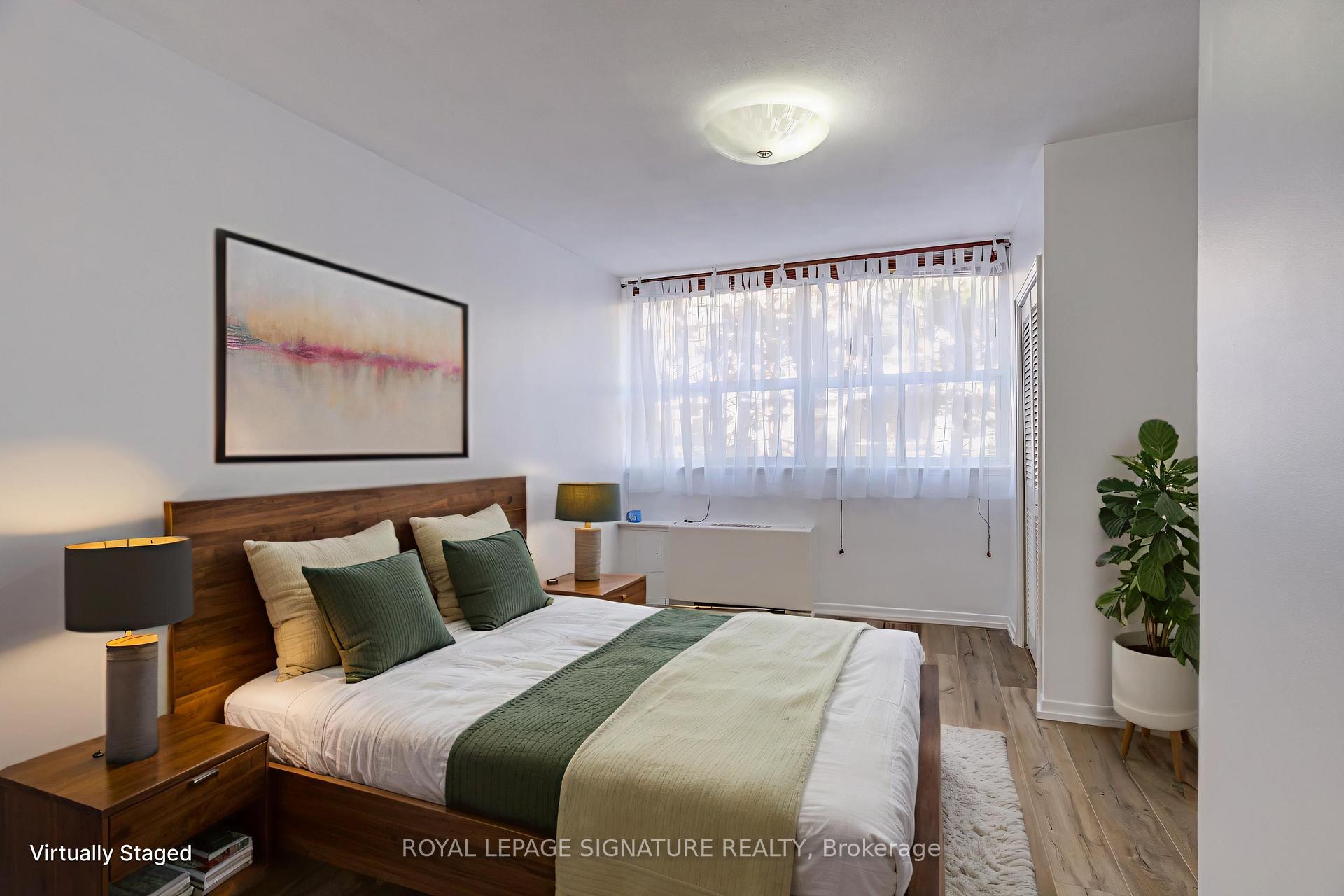 Photo 5 of Unit 401, 60 MontClair Avenue, Toronto, Forest Hill South — HOMEH