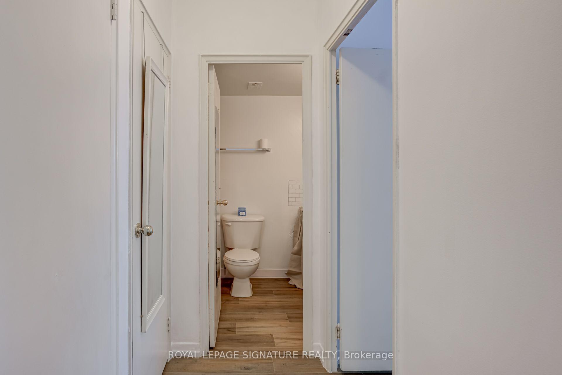 Photo 23 of Unit 401, 60 MontClair Avenue, Toronto, Forest Hill South — HOMEH