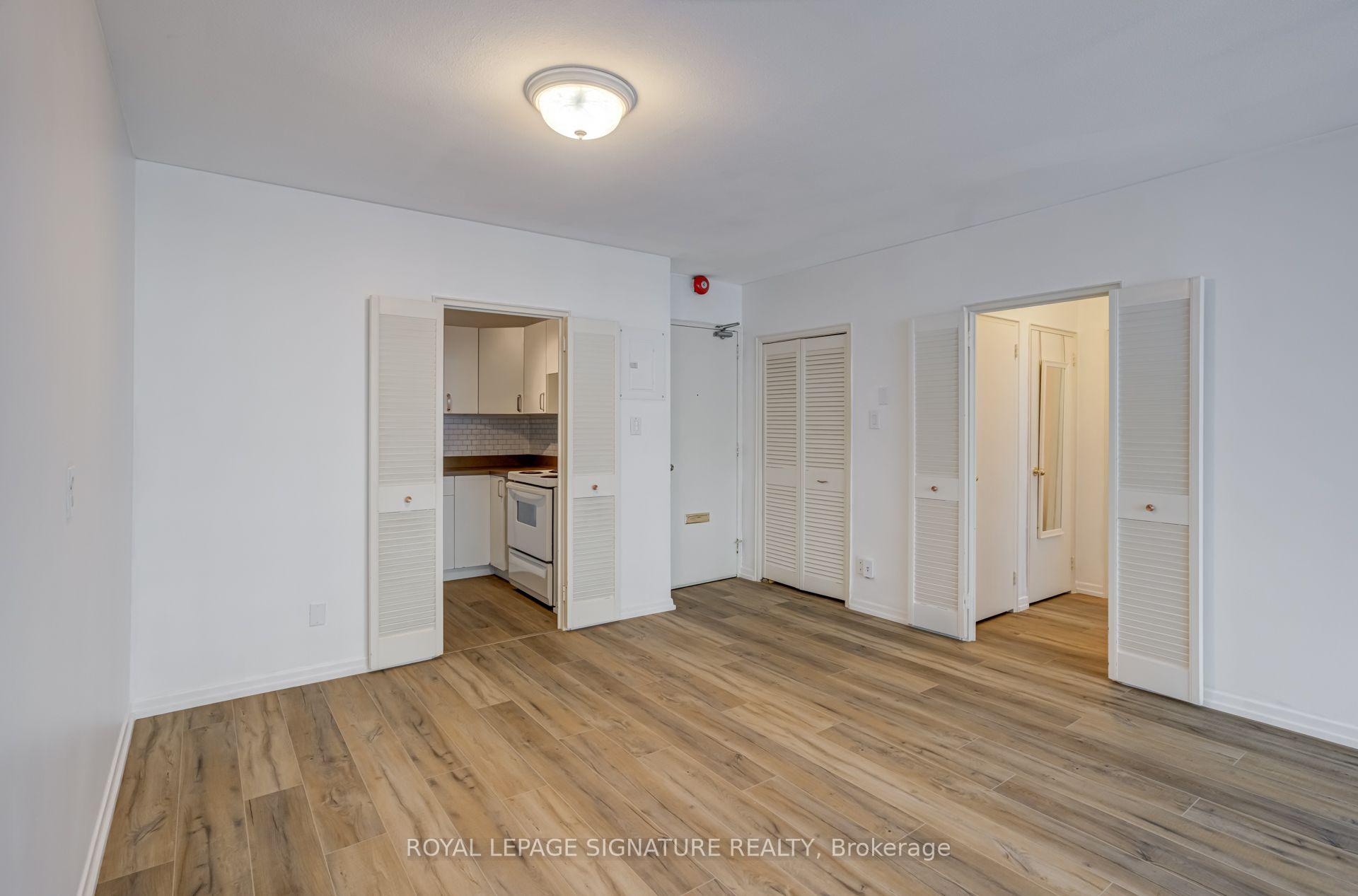 Photo 27 of Unit 401, 60 MontClair Avenue, Toronto, Forest Hill South — HOMEH