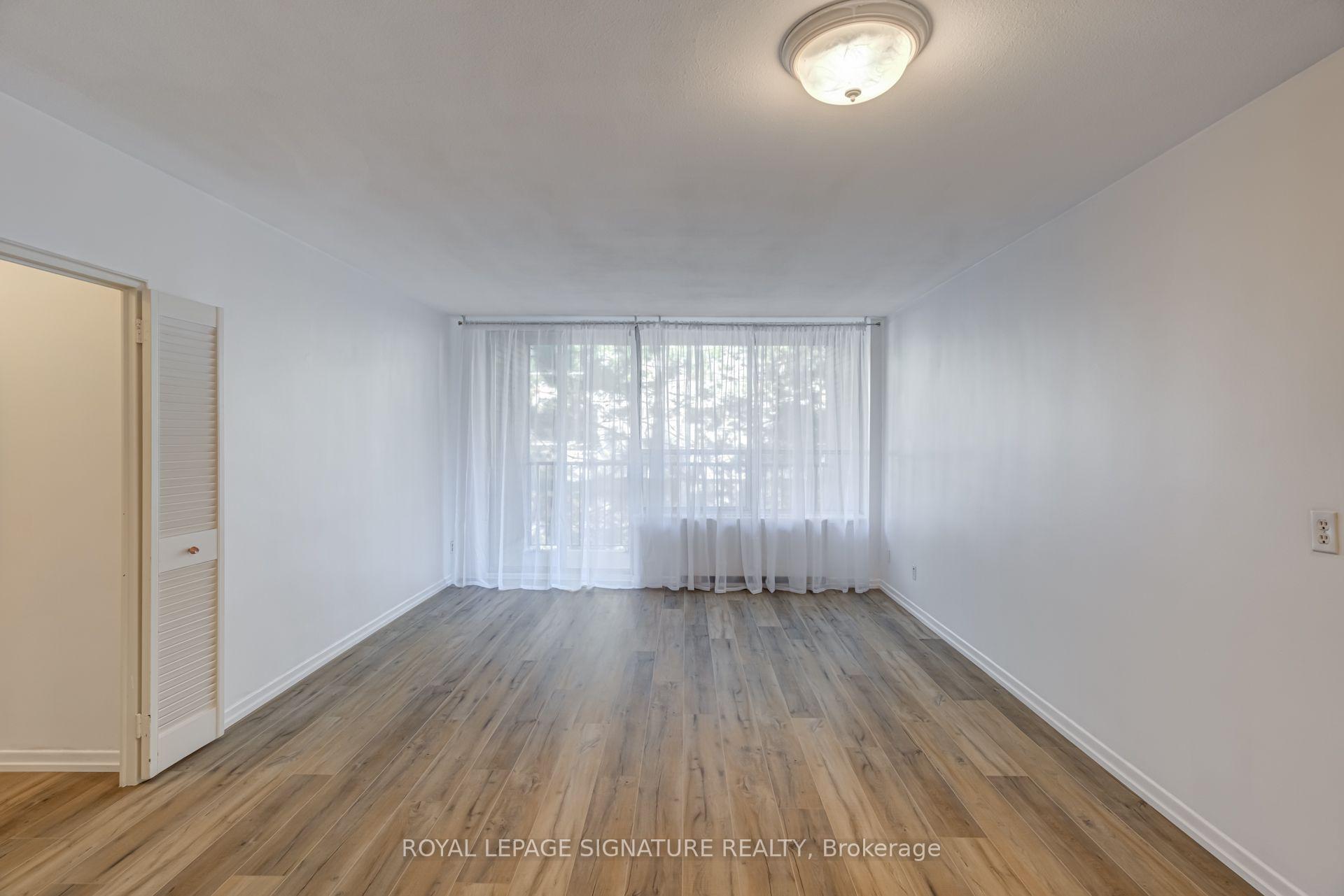 Photo 28 of Unit 401, 60 MontClair Avenue, Toronto, Forest Hill South — HOMEH