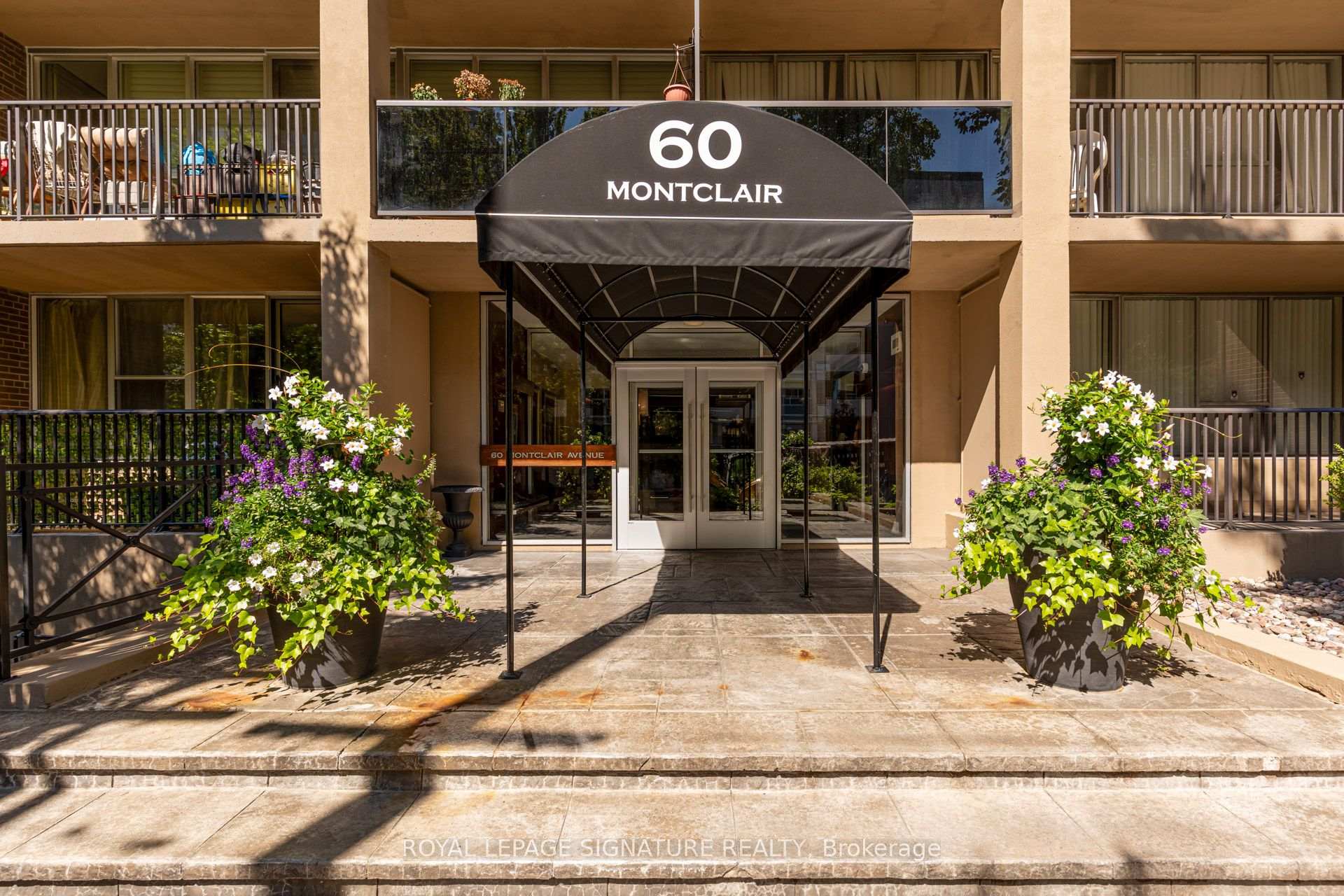 Photo 32 of Unit 401, 60 MontClair Avenue, Toronto, Forest Hill South — HOMEH
