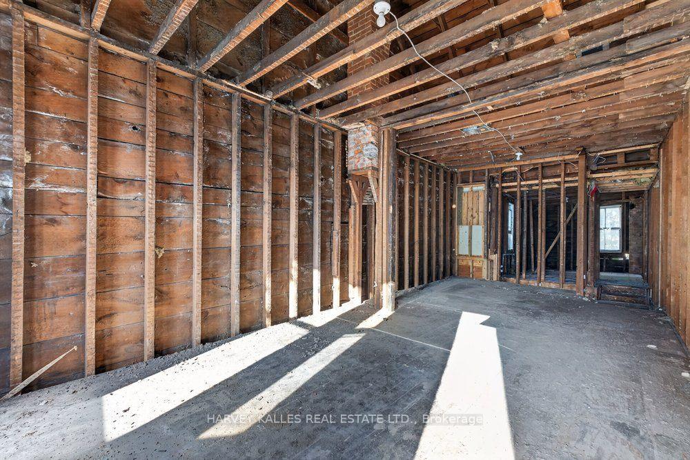 Photo 27 of 483 Roxton Road, Toronto, Palmerston-Little Italy — HOMEH