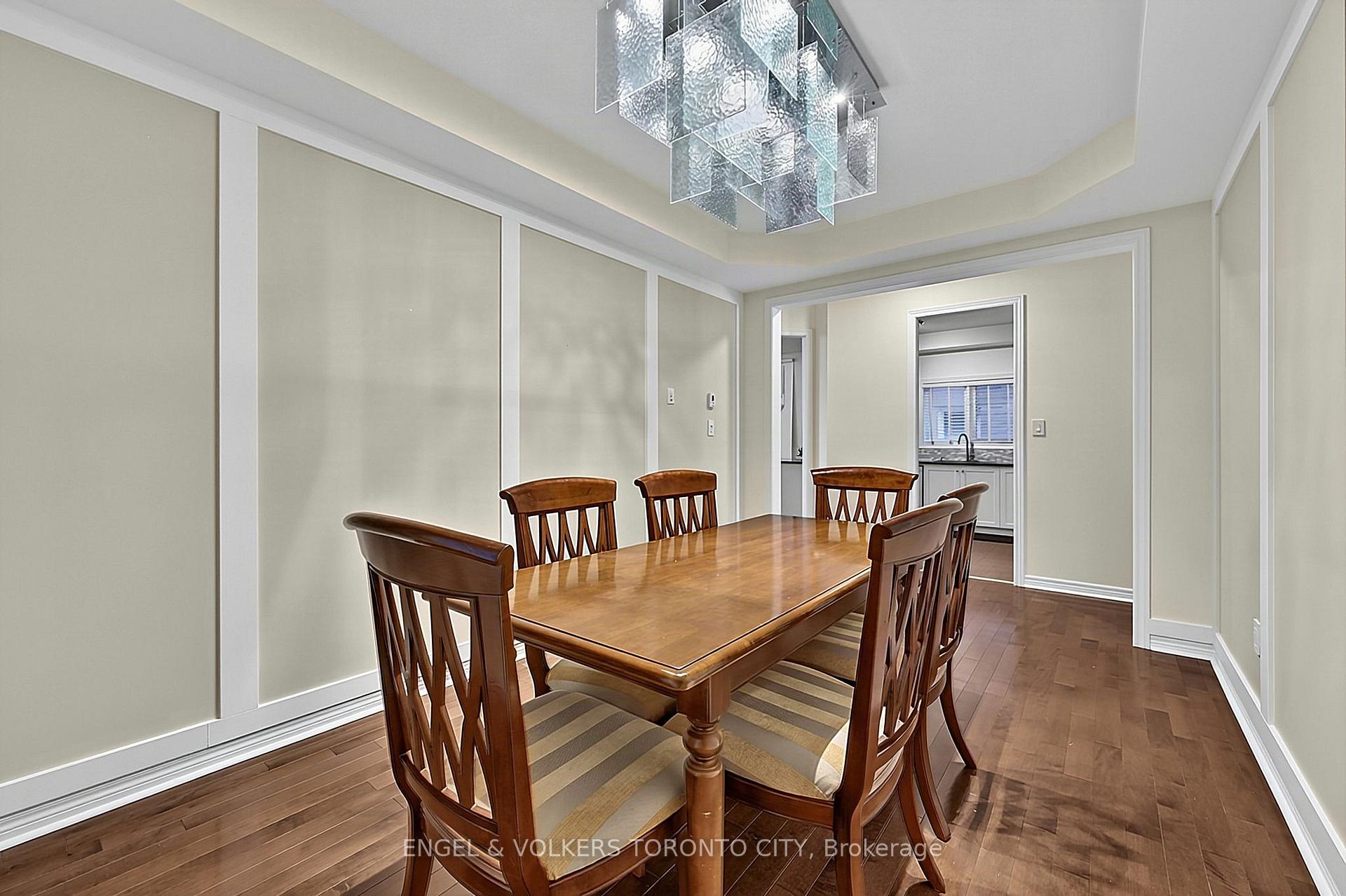 Photo 11 of 249 Sandale Road, Whitchurch-Stouffville, Stouffville — HOMEH