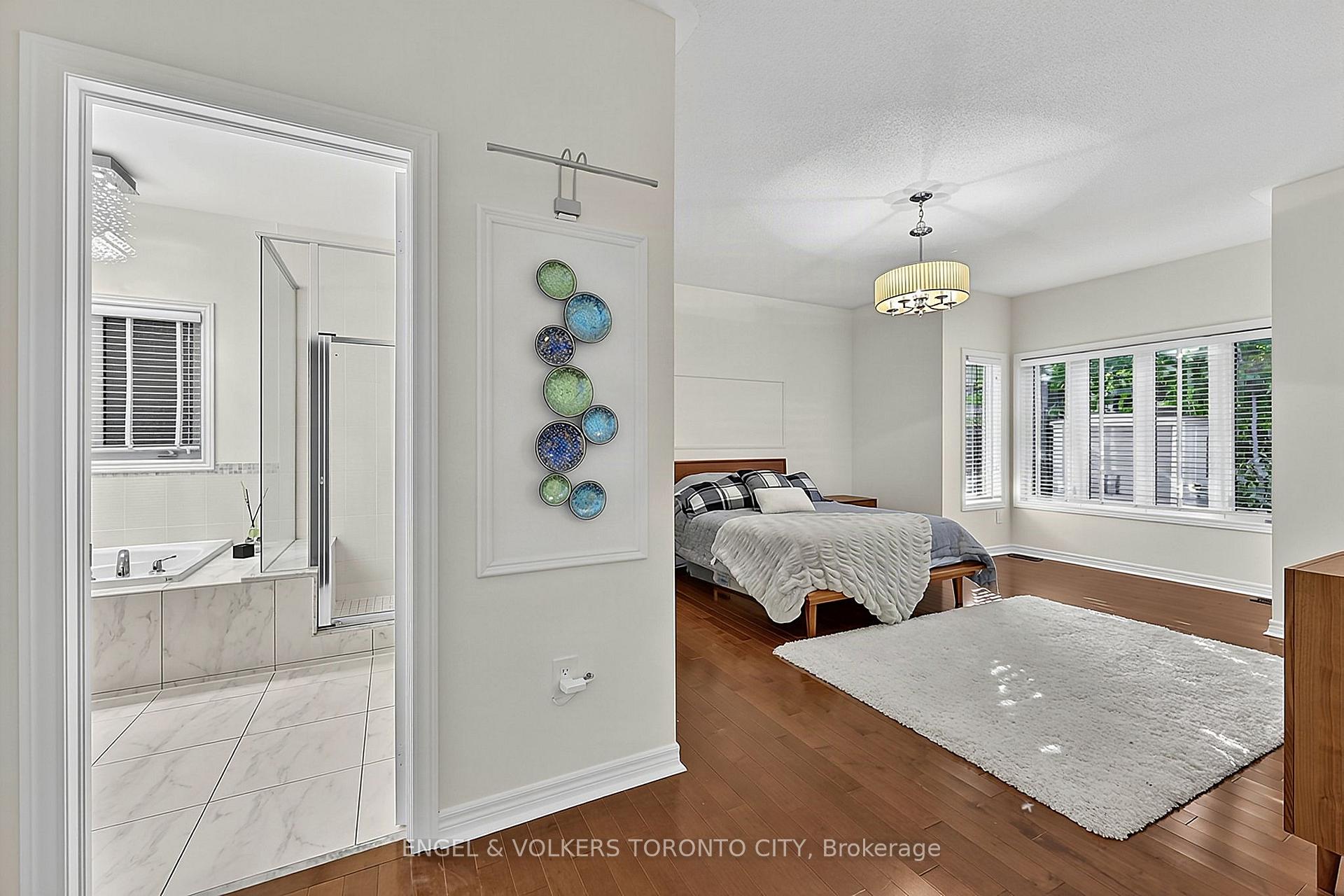 Photo 23 of 249 Sandale Road, Whitchurch-Stouffville, Stouffville — HOMEH