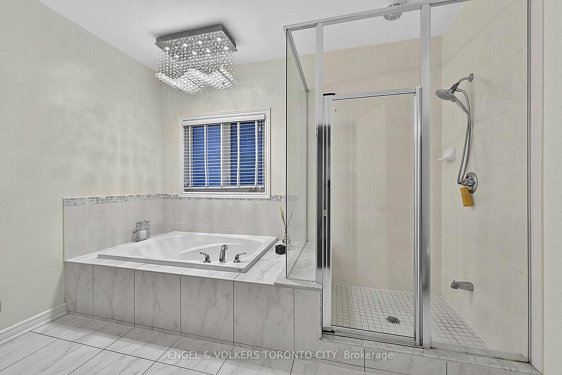 Photo 26 of 249 Sandale Road, Whitchurch-Stouffville, Stouffville — HOMEH