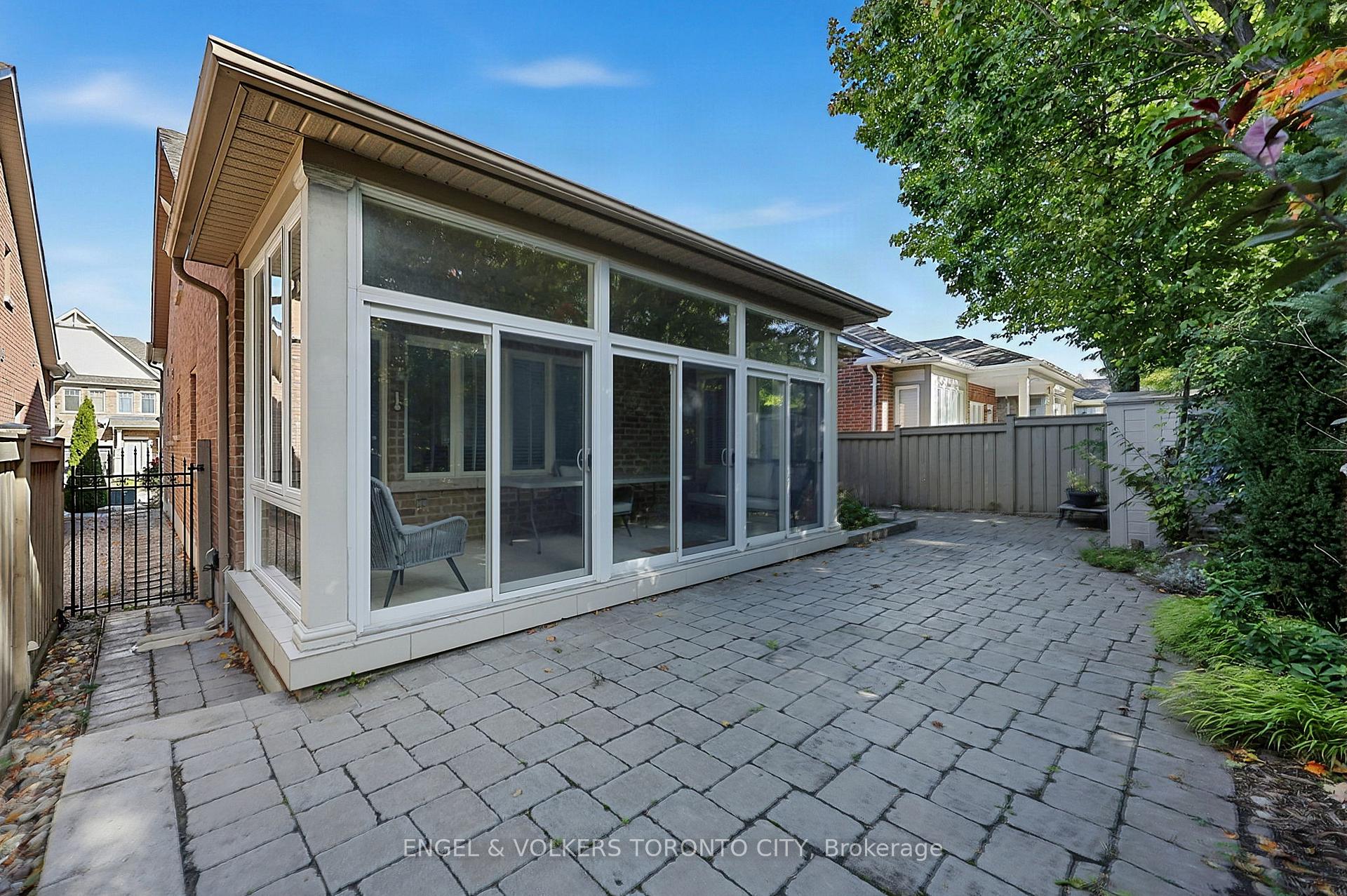 Photo 43 of 249 Sandale Road, Whitchurch-Stouffville, Stouffville — HOMEH