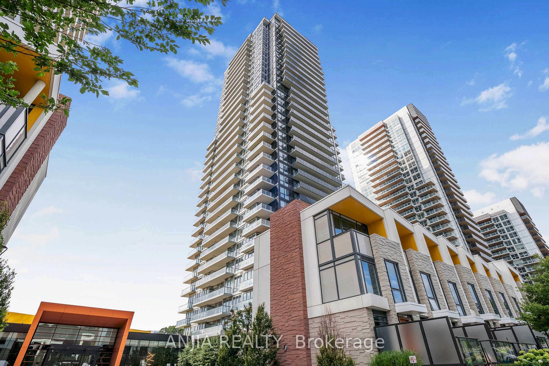 Photo 2 of Unit TH607, 85 McMahon Drive, North York, Bayview Village — HOMEH