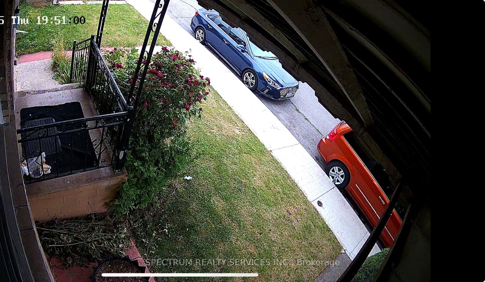 Photo 2 of 37 Hope Avenue, Hamilton, Crown Point — HOMEH