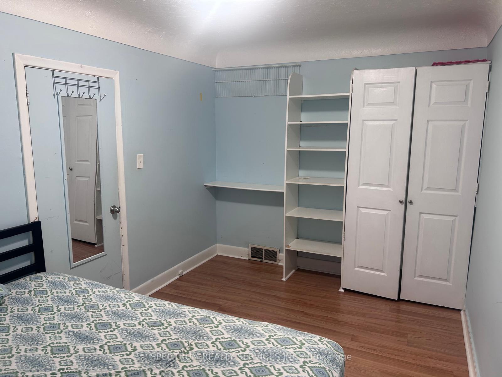 Photo 8 of 37 Hope Avenue, Hamilton, Crown Point — HOMEH