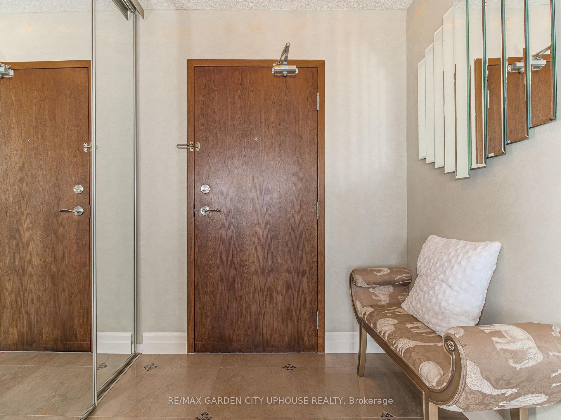 Photo 3 of Unit 708, 162 Martindale Road, St. Catharines, Grapeview — HOMEH