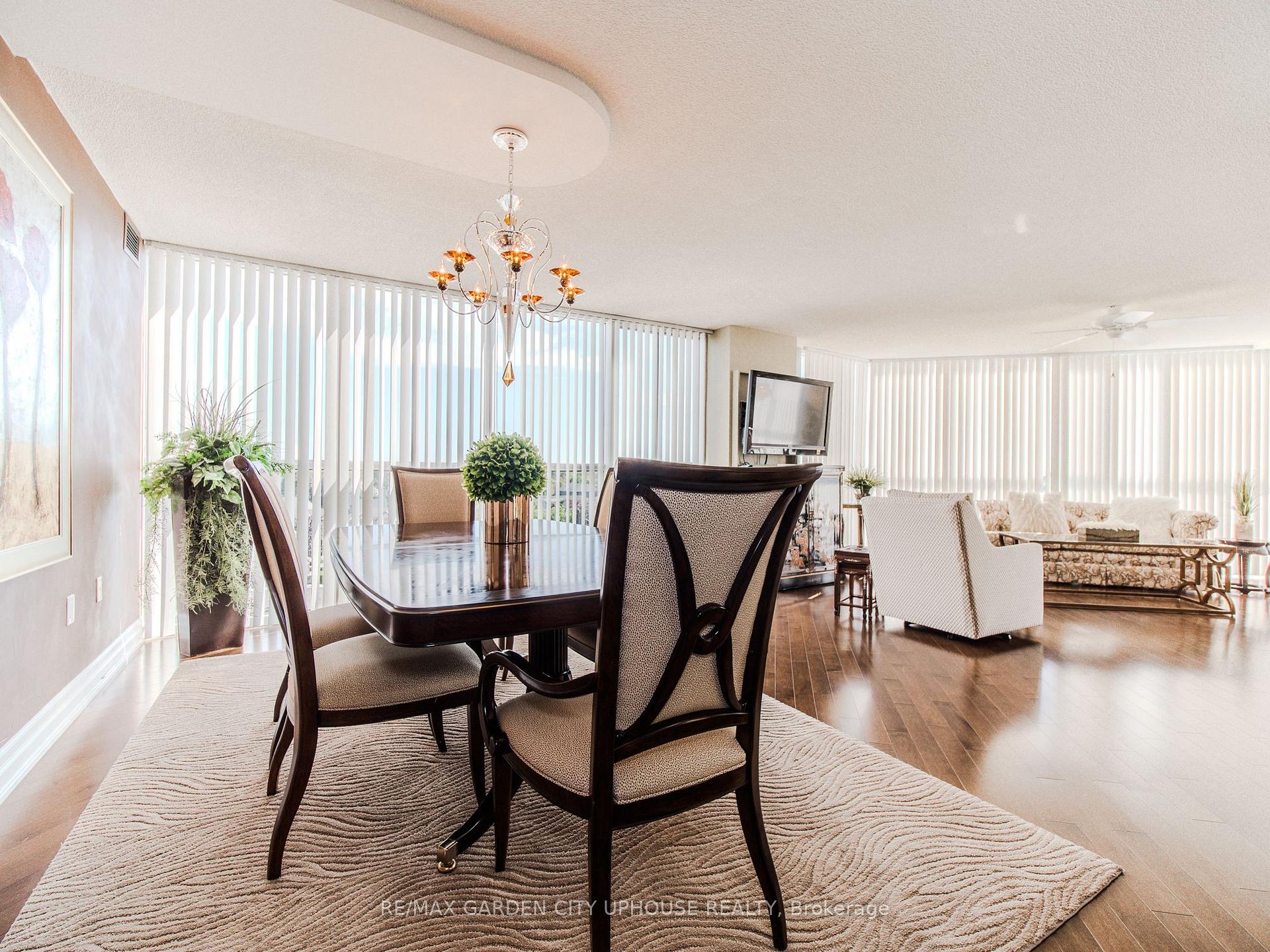 Photo 6 of Unit 708, 162 Martindale Road, St. Catharines, Grapeview — HOMEH